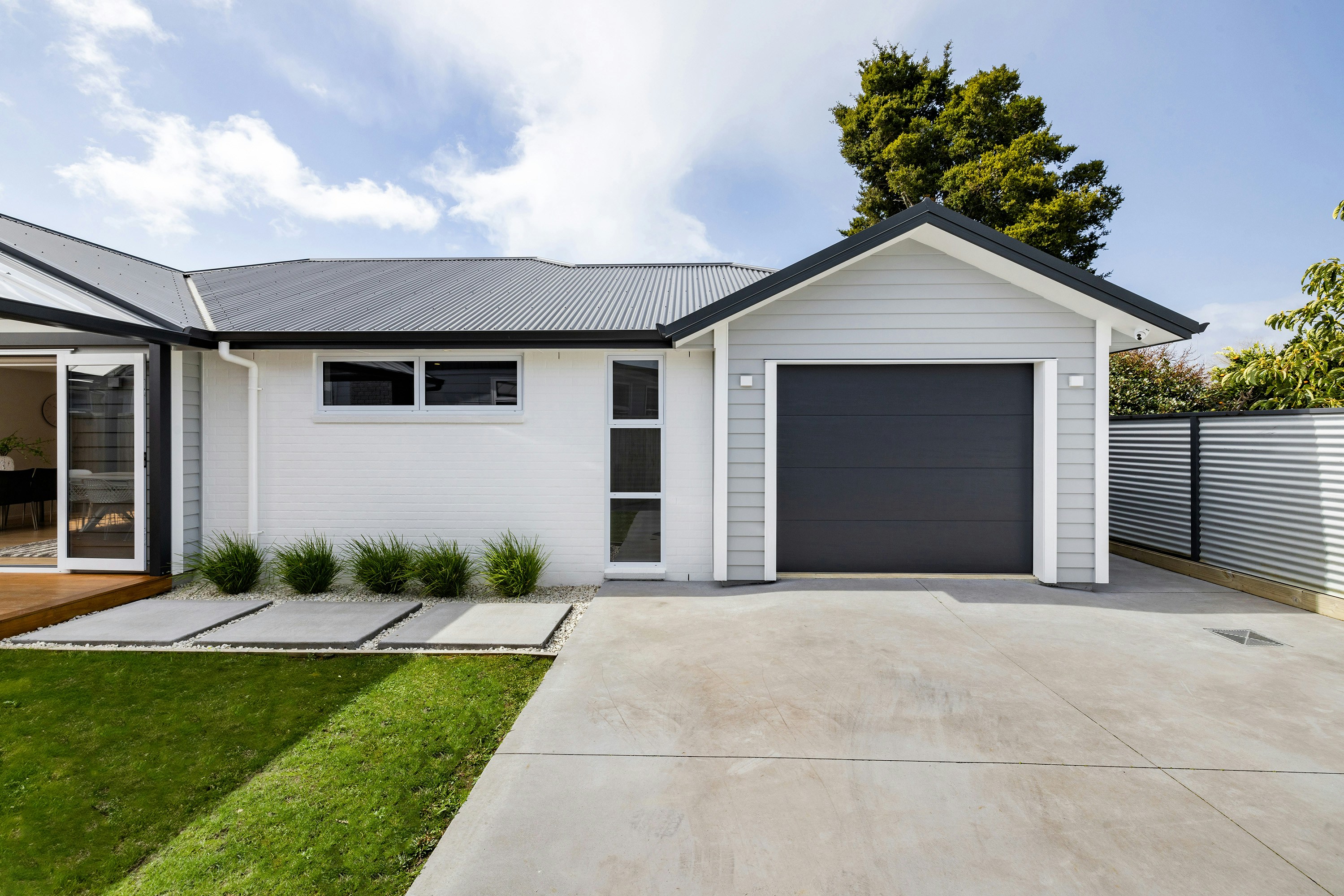 1 EDIT web or mls in House SR5 2596