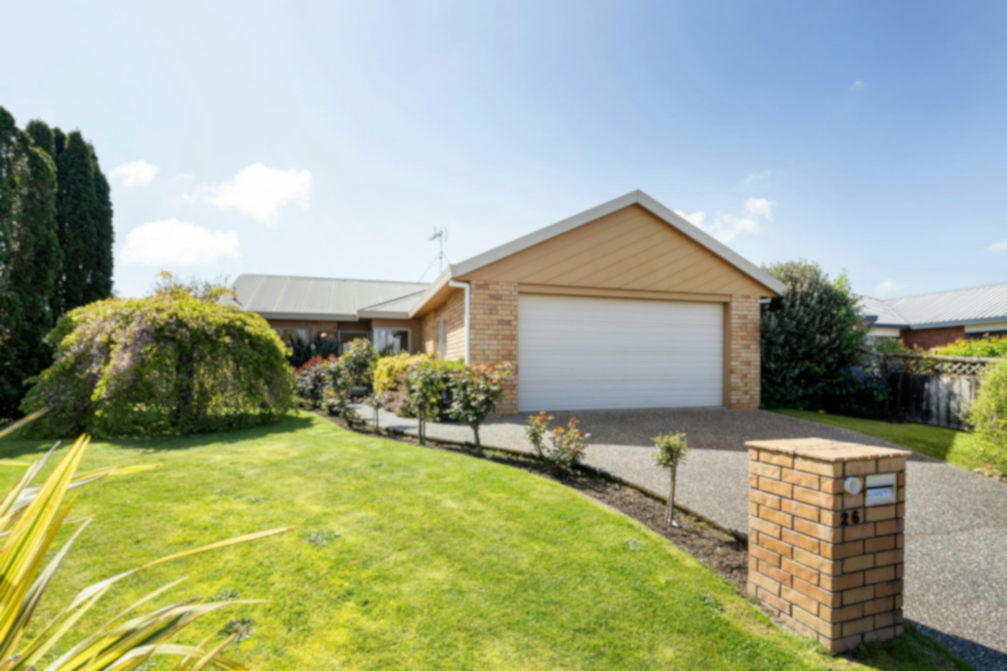 1 web or mls in House AR5 5337