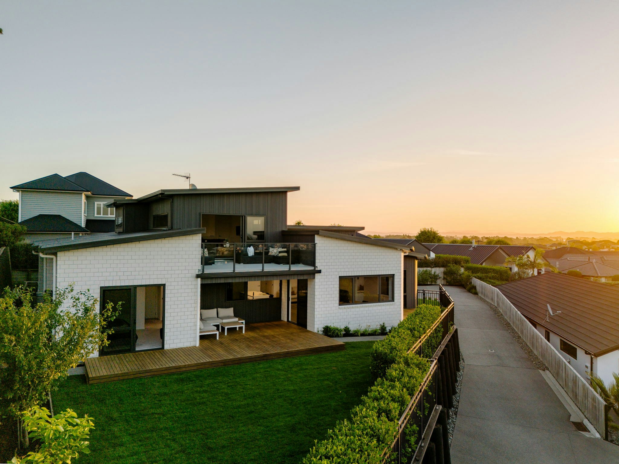 1 web or mls in House DJI 20240206201730 0285 D