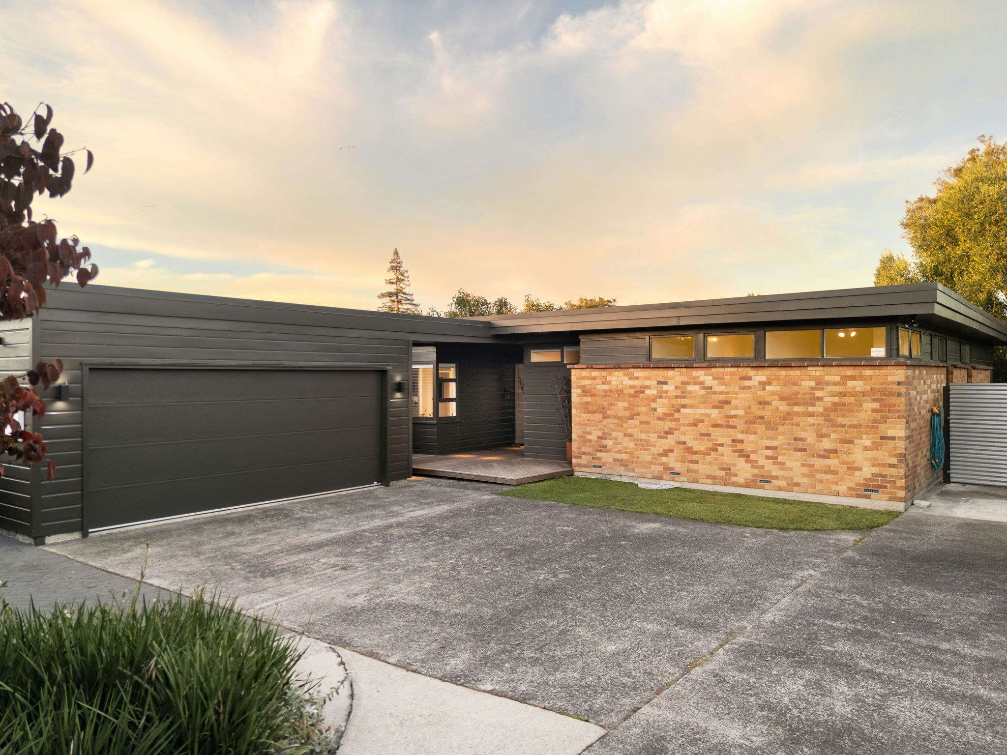 1 web or mls in House DJI 20260319191938 0220 D