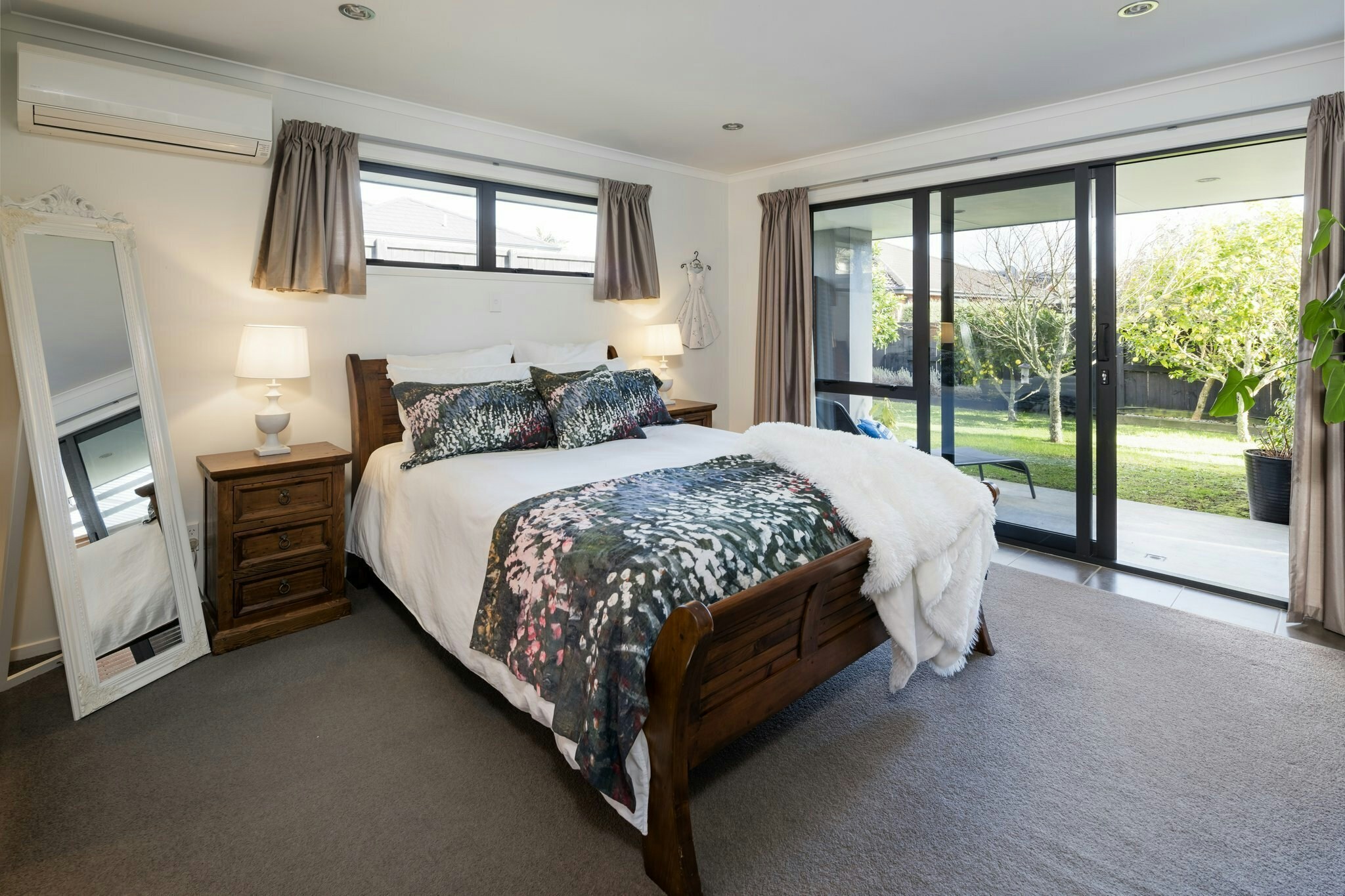 10 web or mls 9 in House AR5 0820