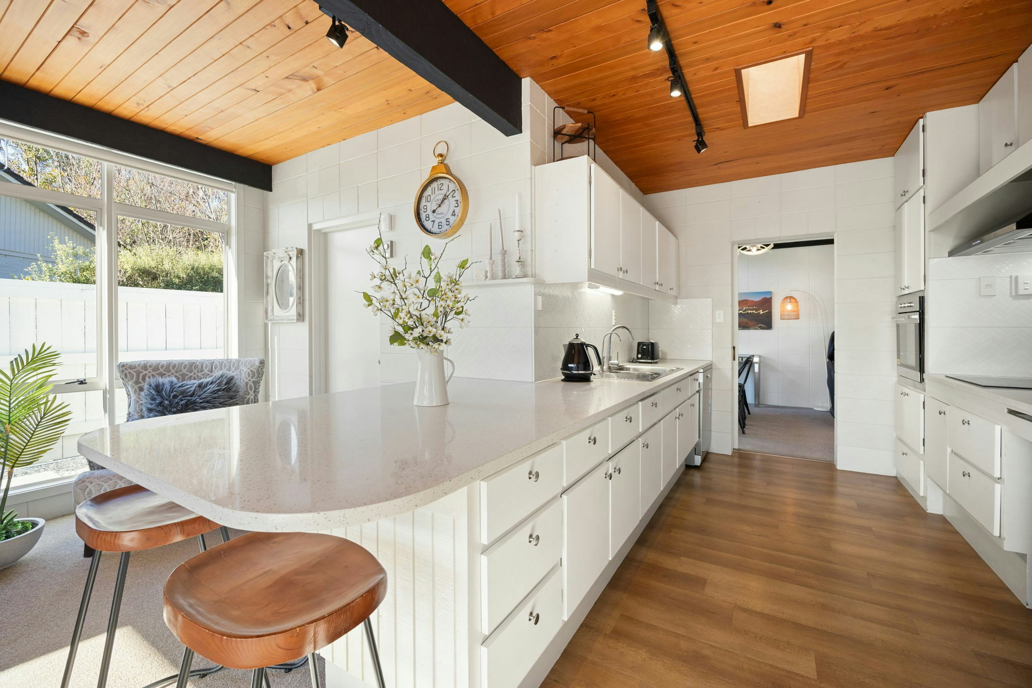 10 web or mls in House AR0 5418