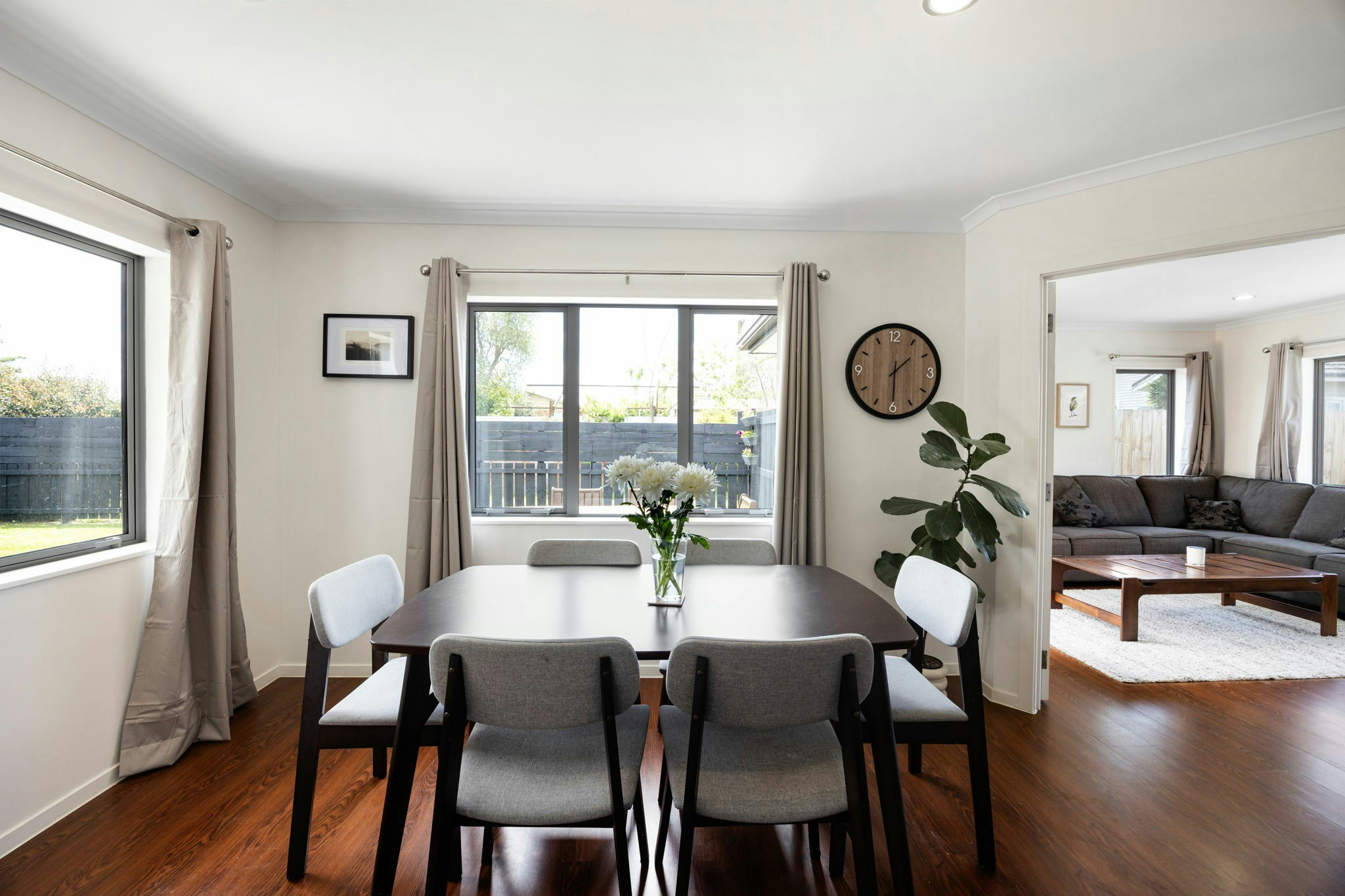 10 web or mls in House AR0 6285