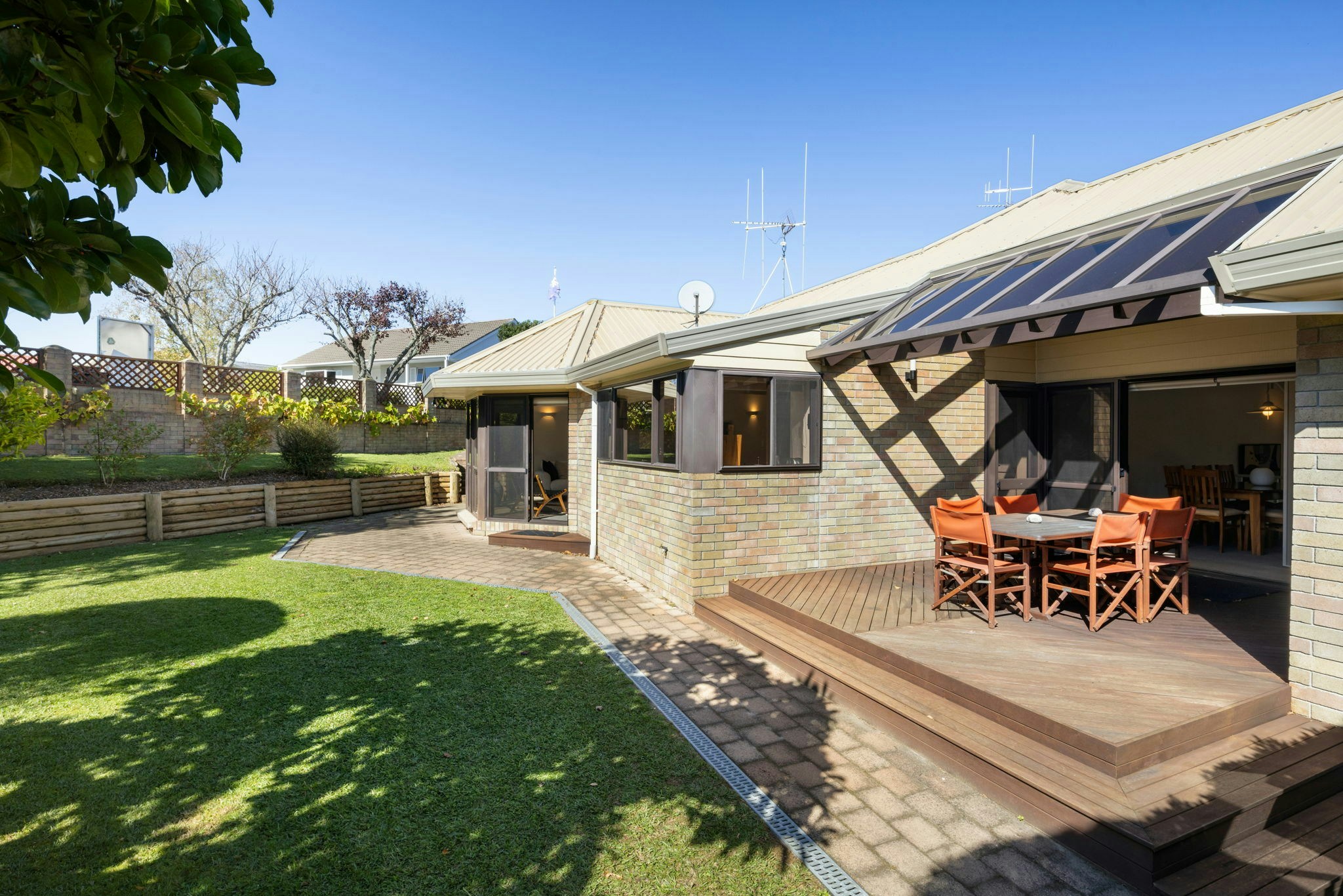 10 web or mls in House AR5 0573