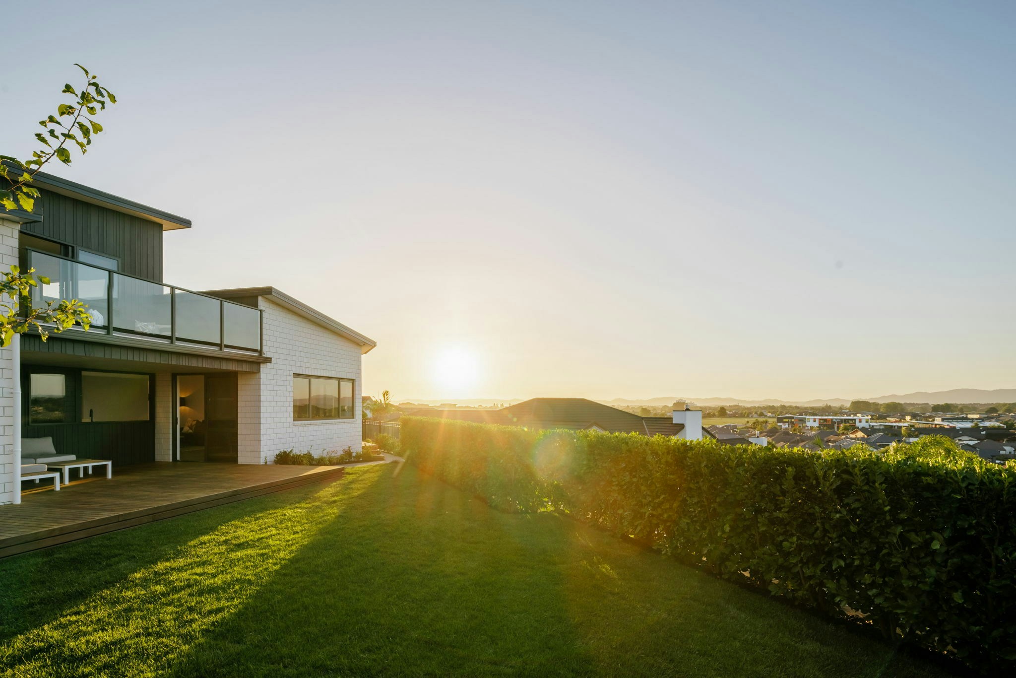 10 web or mls in House AR5 9528