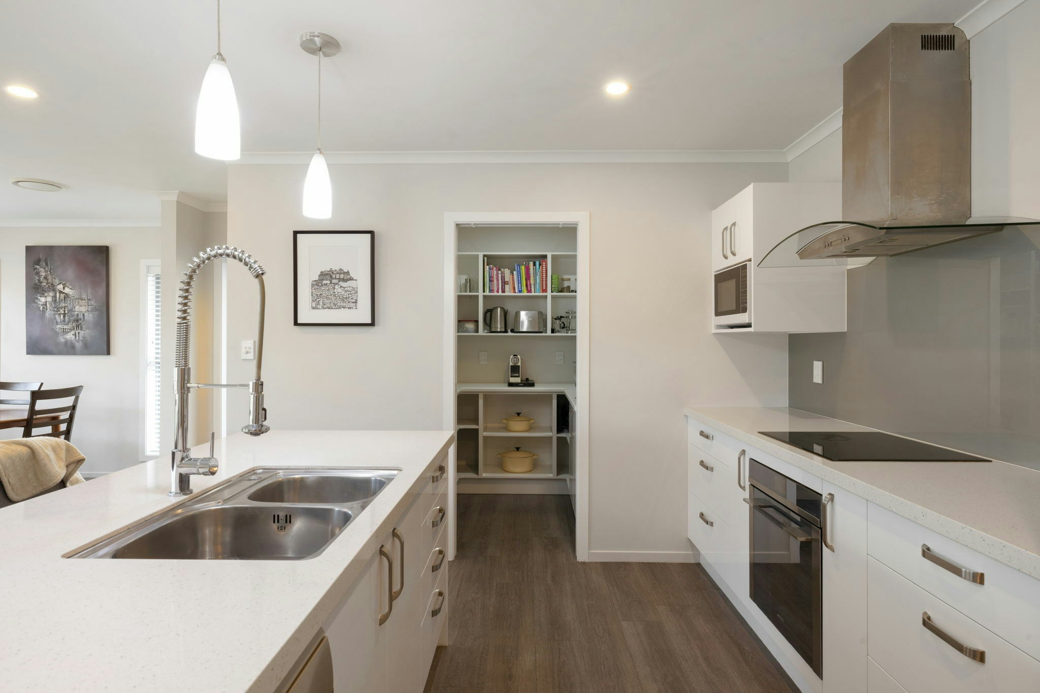 10 web or mls in House SR5 3561