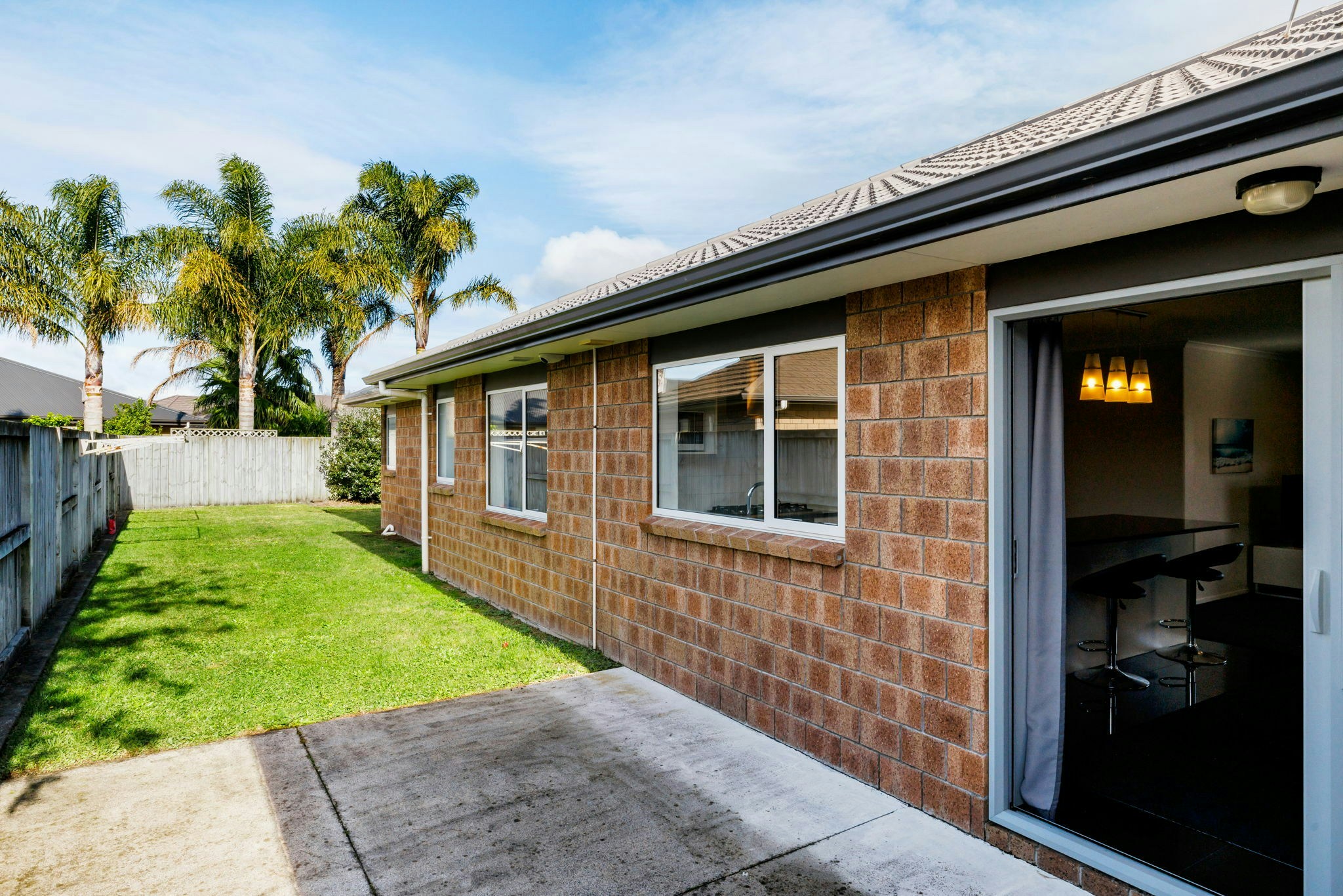 10 web or mls in House SR5 4137