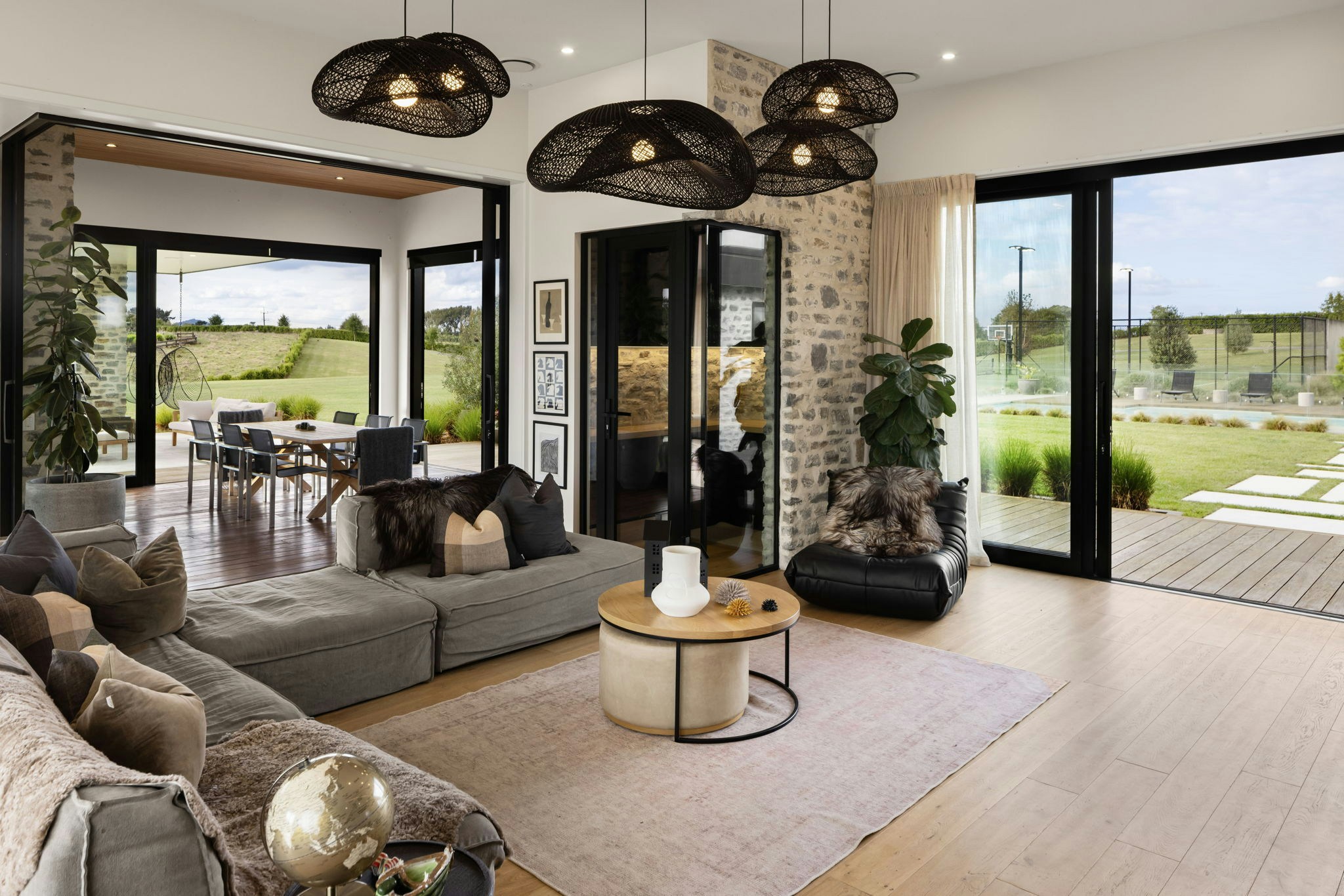 101 web or mls in House AR5 4804