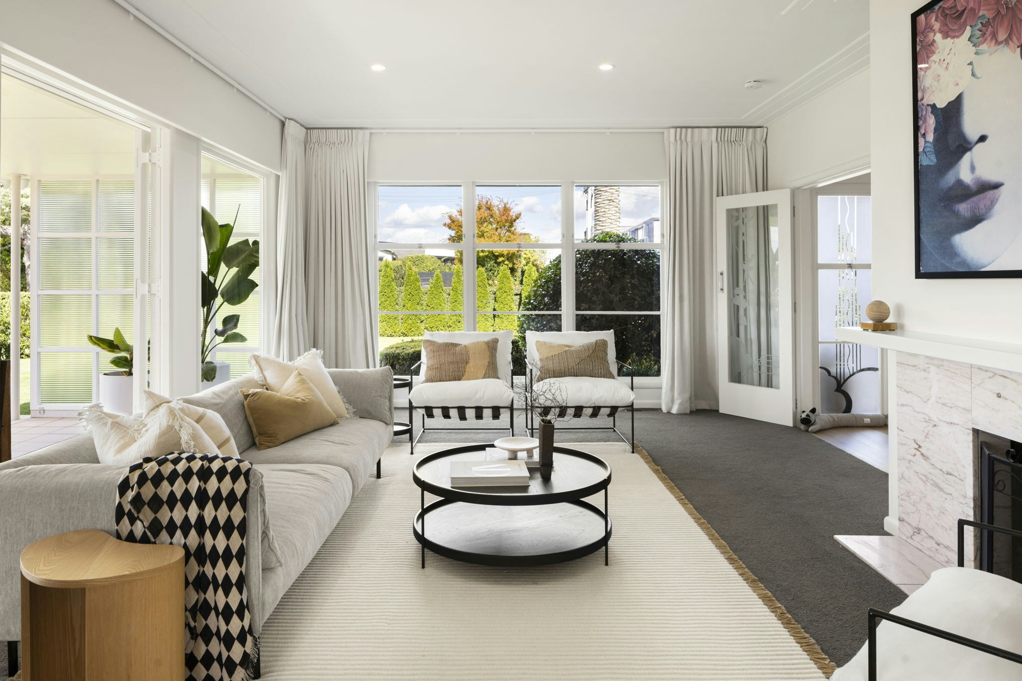 103 web or mls in House AR5 5946