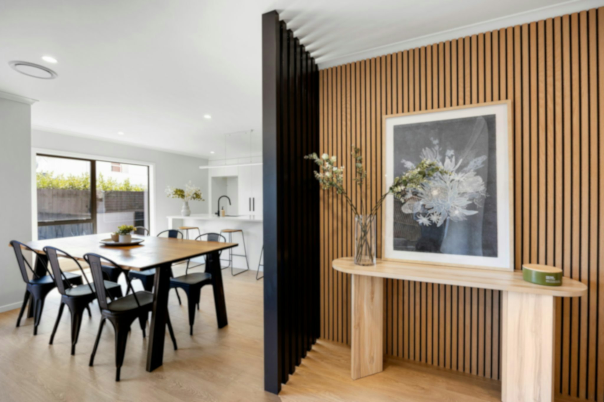 11 web or mls in House AR0 5584