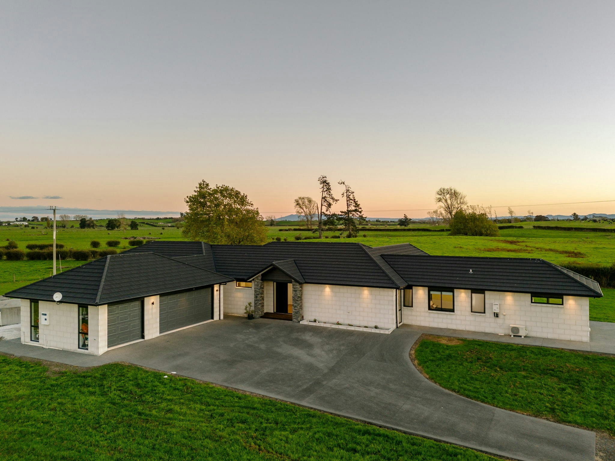 11 web or mls in House DJI 20240430173552 0359 D