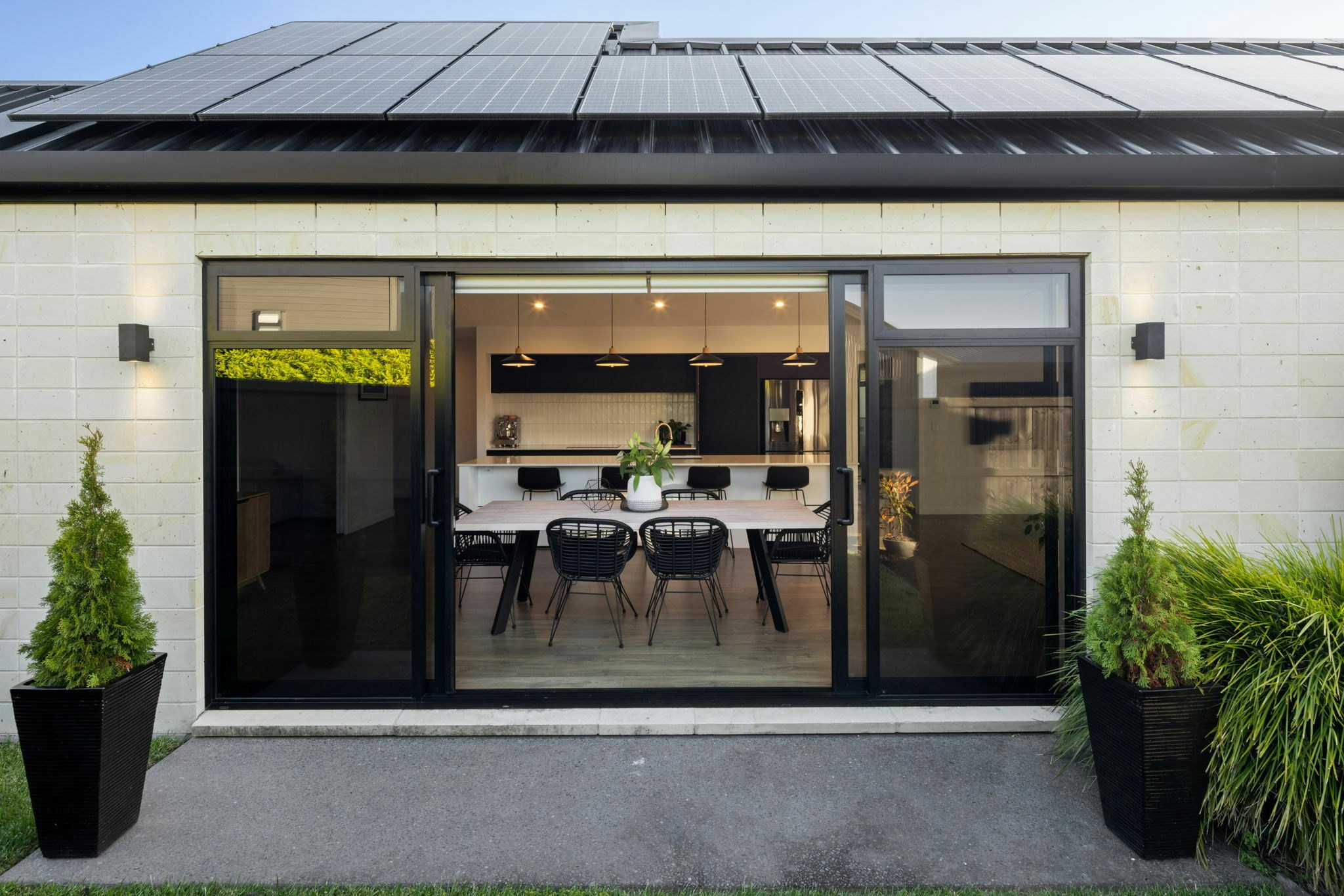 110 web or mls in House AR5 6286