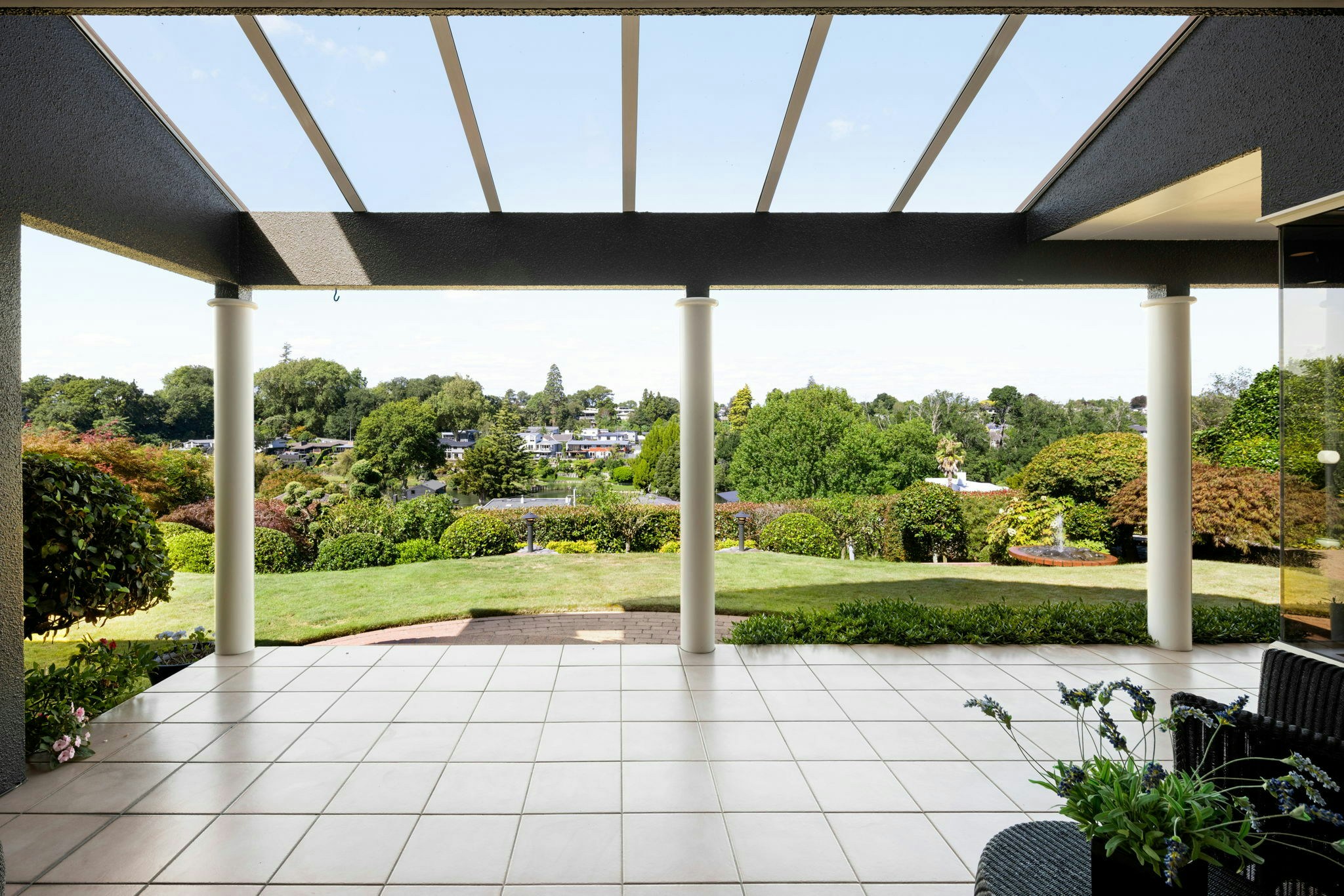 113 web or mls in House AR5 2430