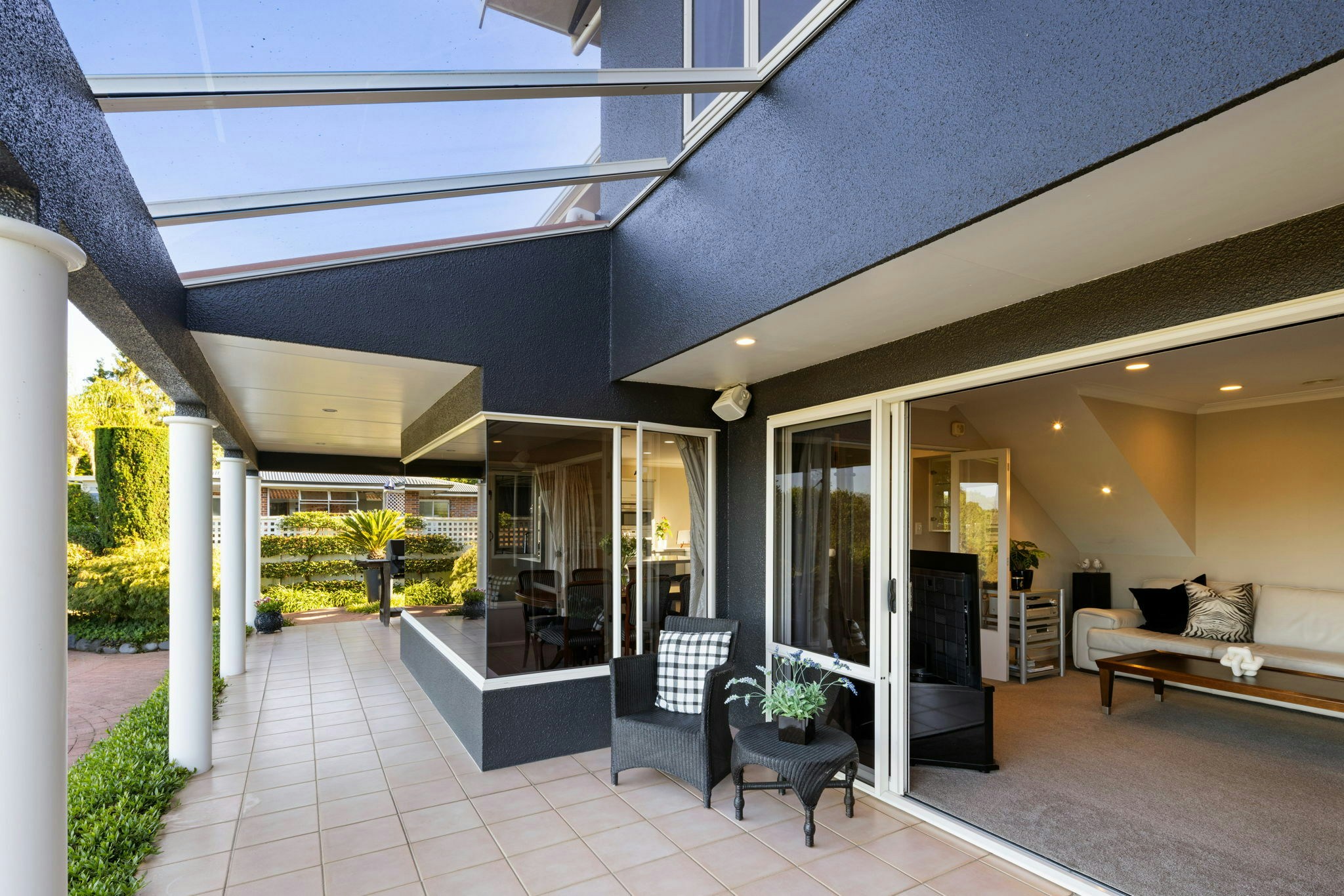 116 web or mls in House AR5 2652