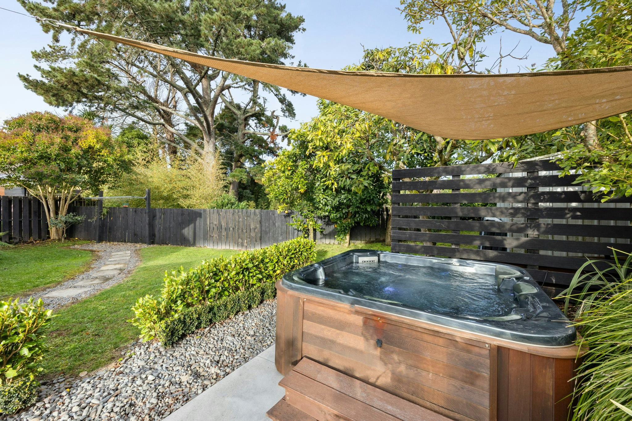 12 web or mls in House AR0 4345