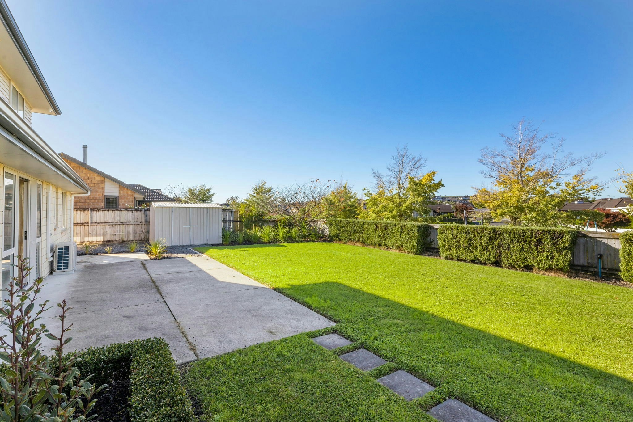 12 web or mls in House AR5 8787