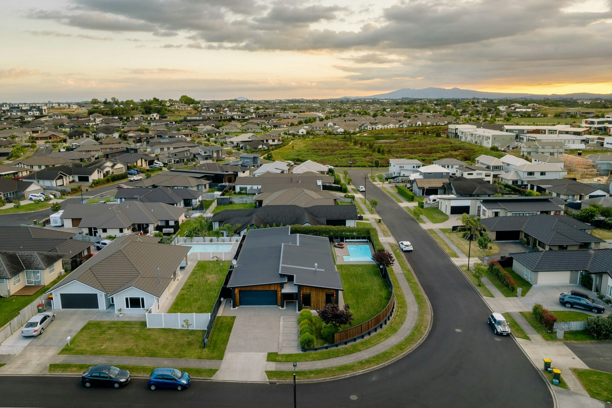 12 web or mls in House DJI 0512