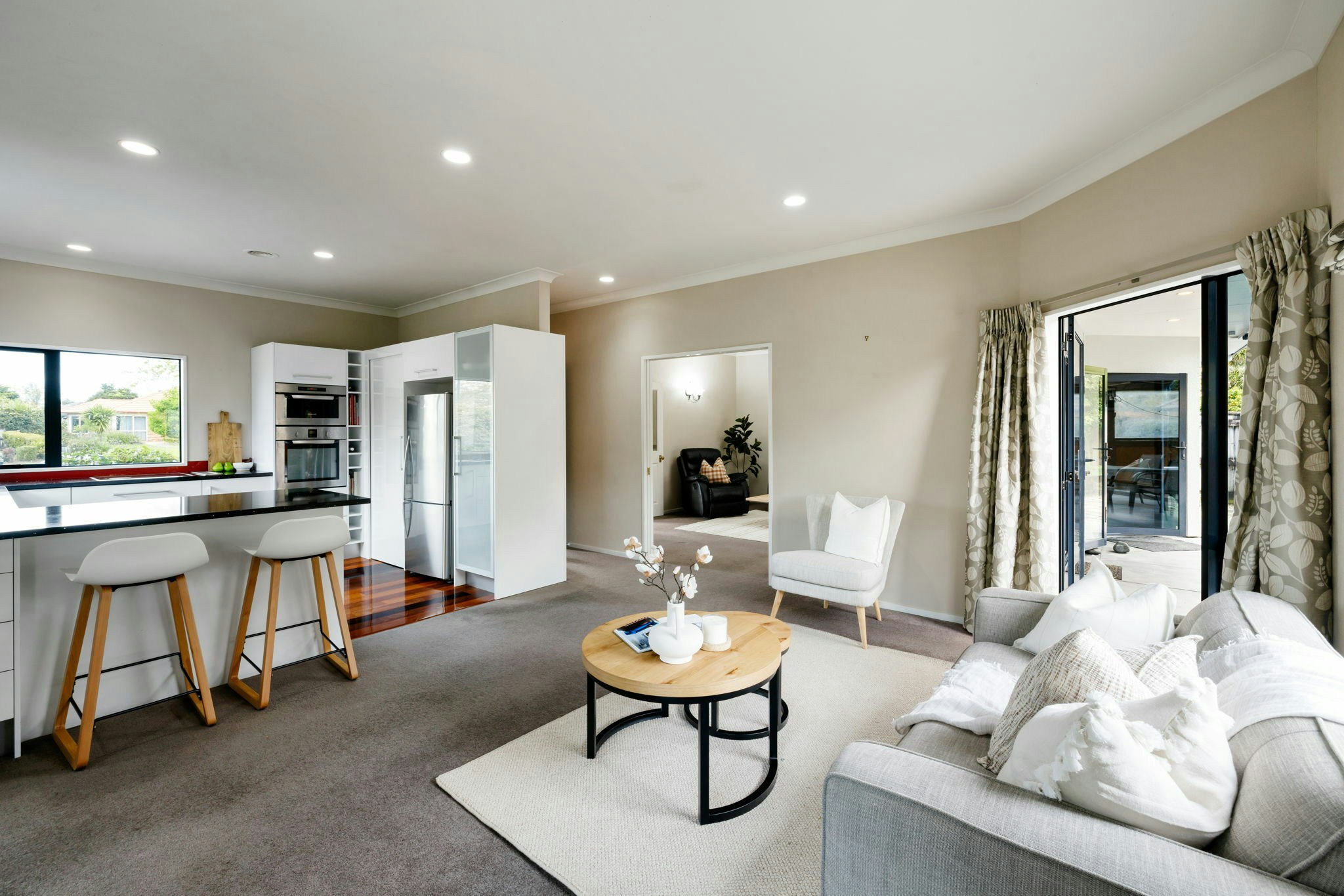 12 web or mls in House SR5 4256