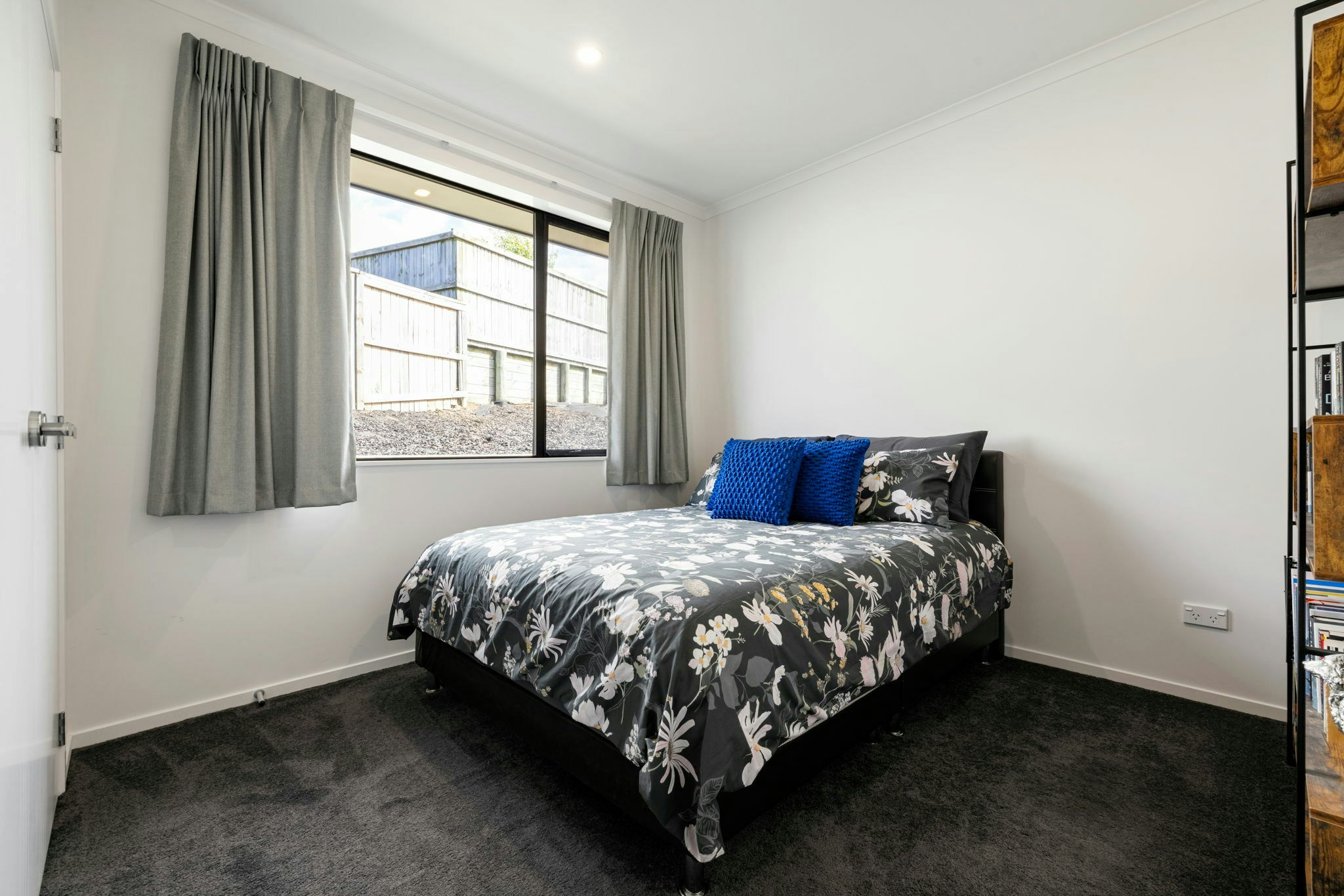 12 web or mls in House SR5 4475