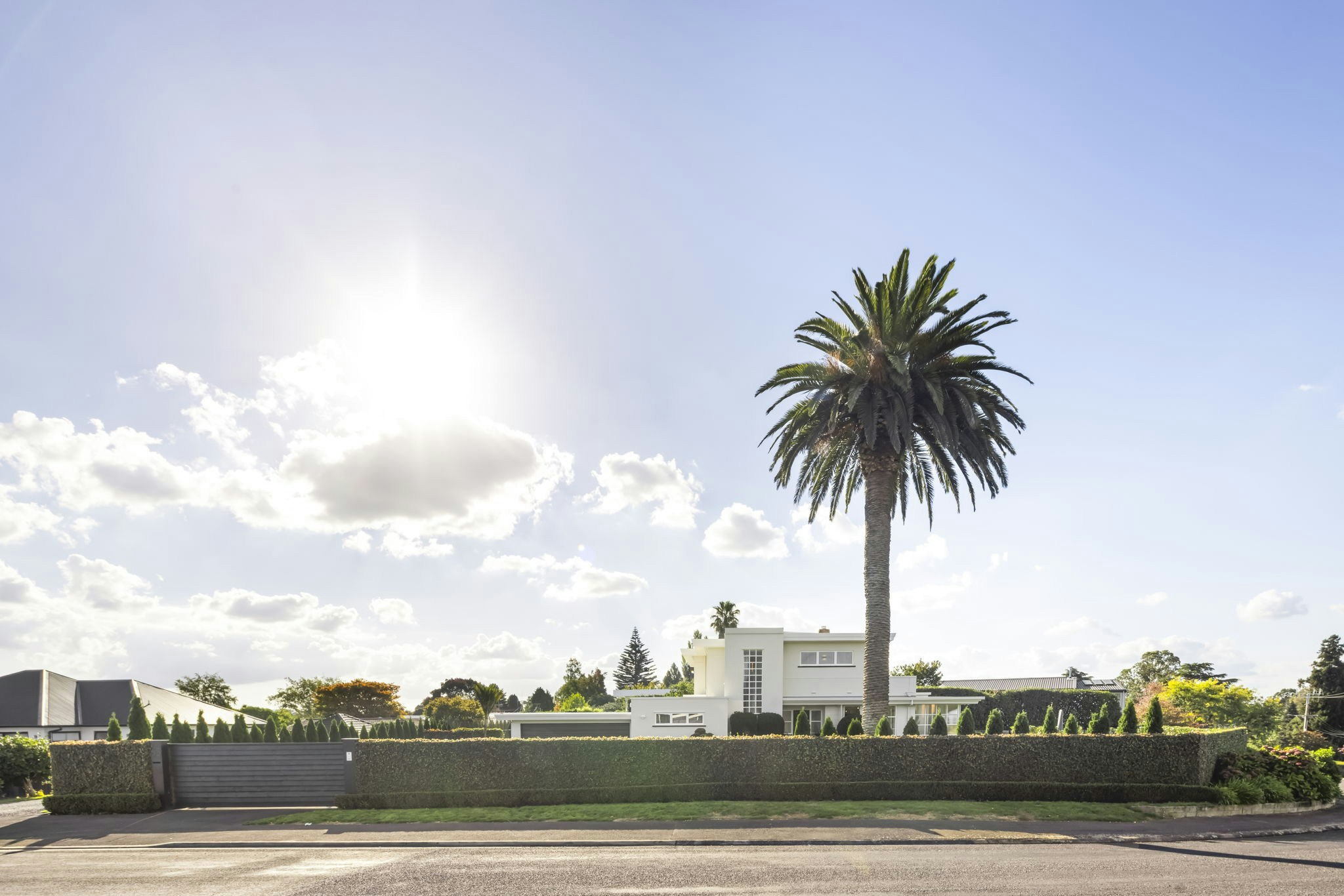 129 web or mls in House AR5 6116