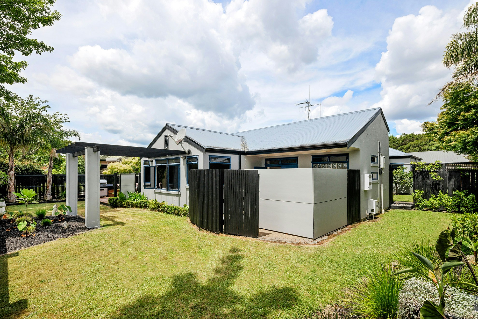 13 EDIT print in House AR5 2530