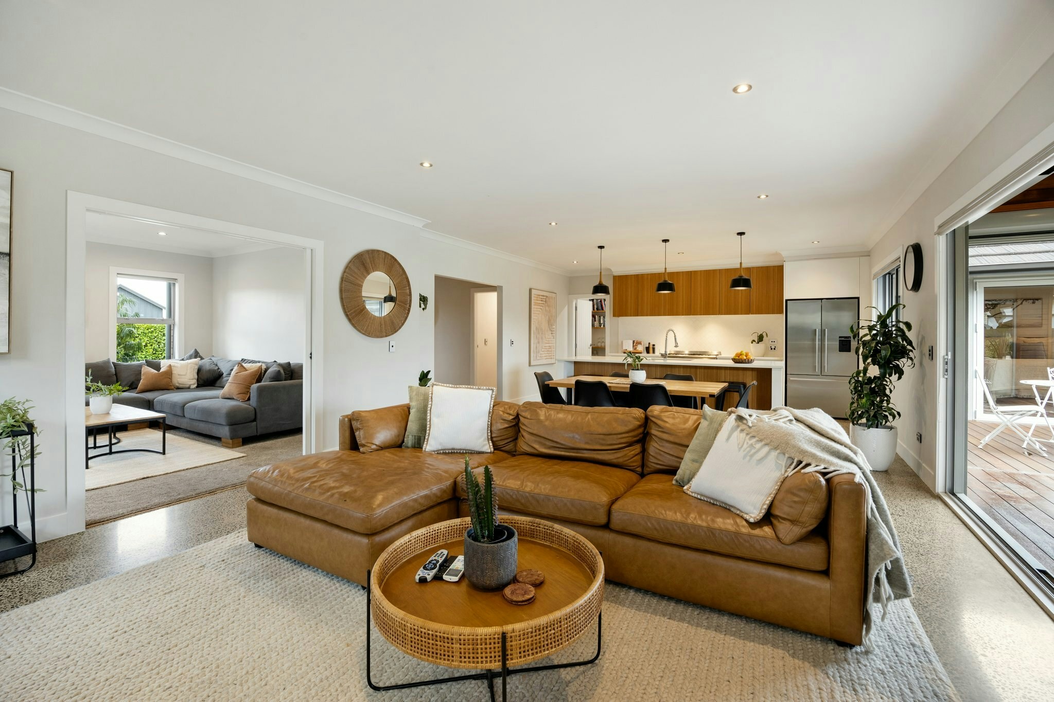 13 web or mls in House AR0 5457