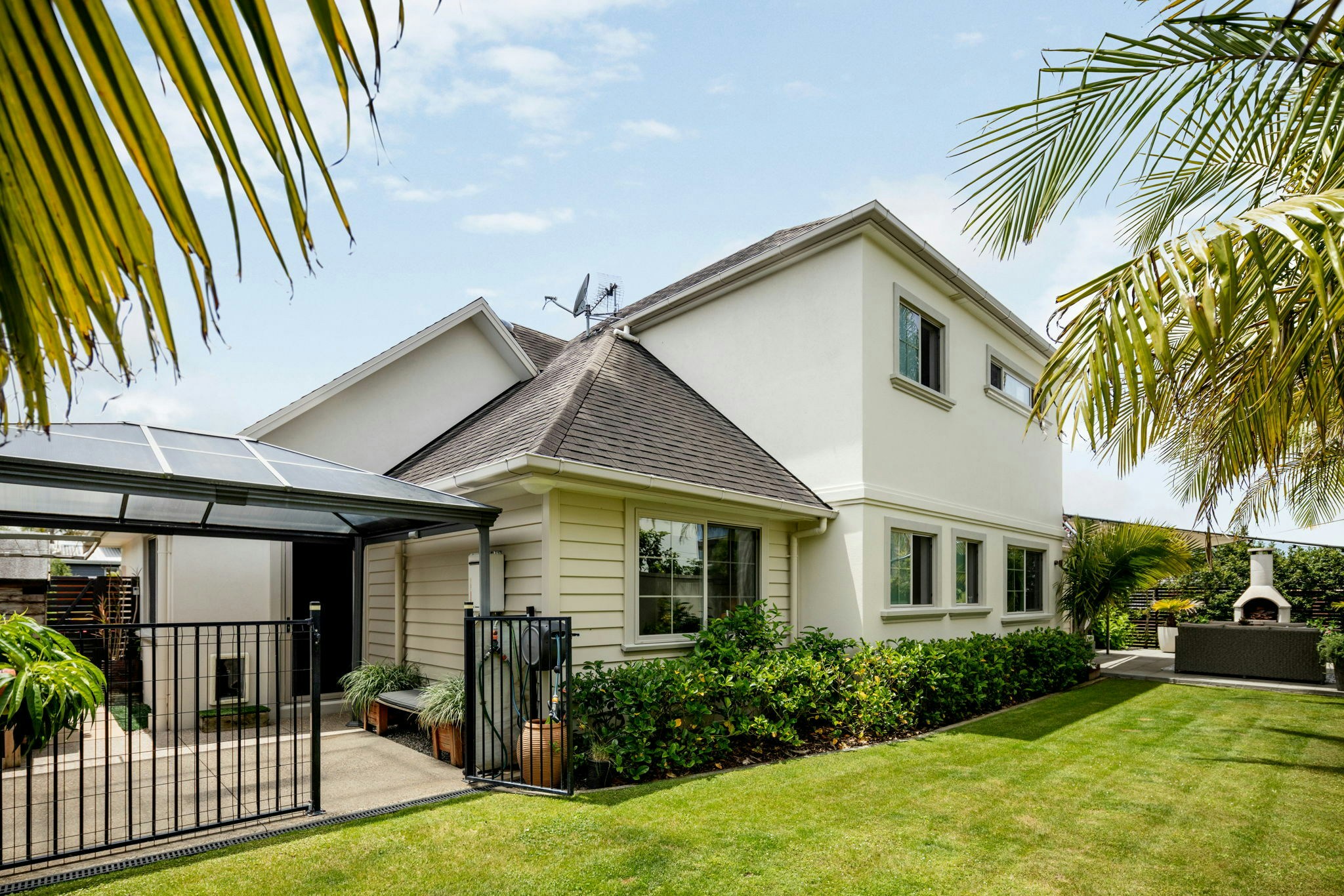 13 web or mls in House AR5 1271