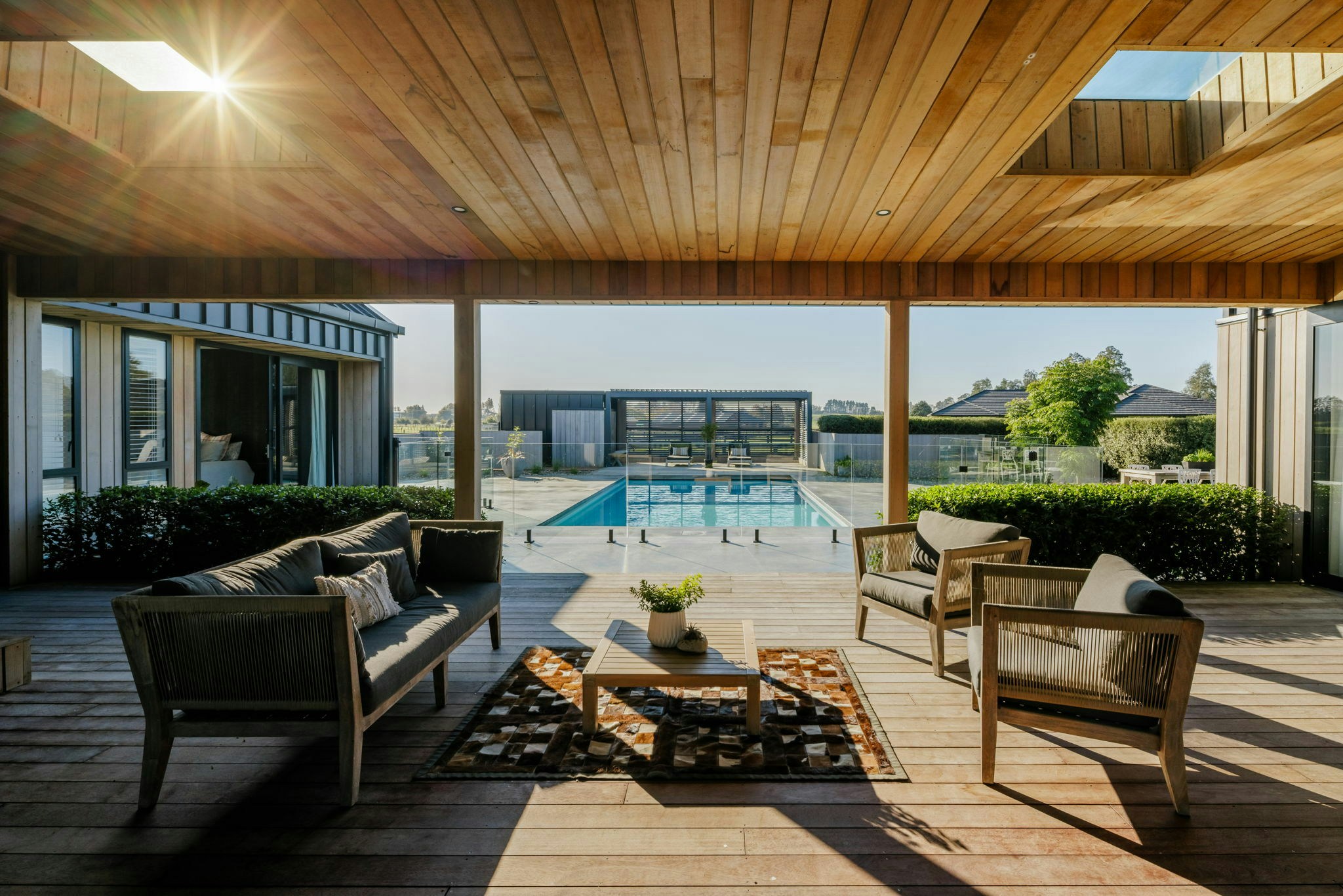 13 web or mls in House AR5 4610