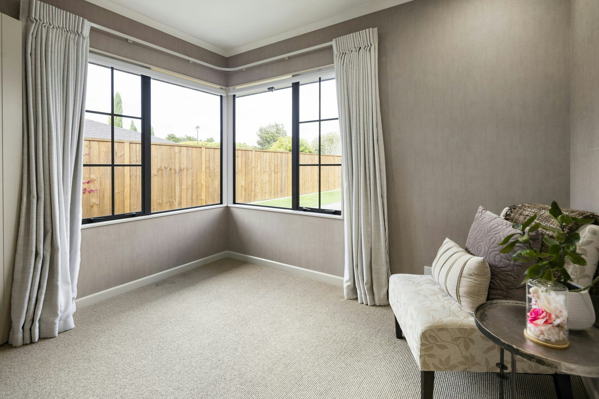 13 web or mls in House AR5 5235