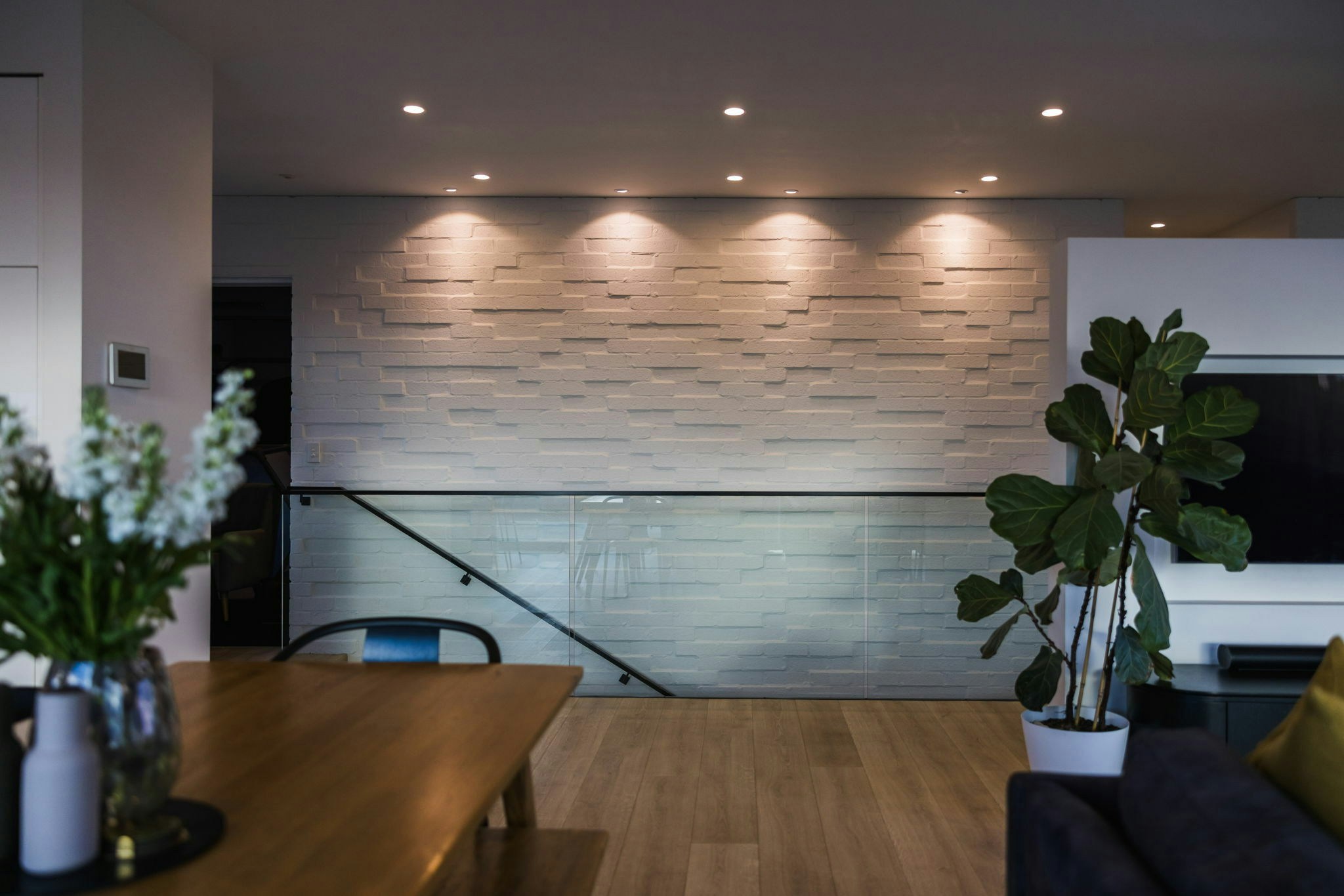 13 web or mls in House AR5 8783