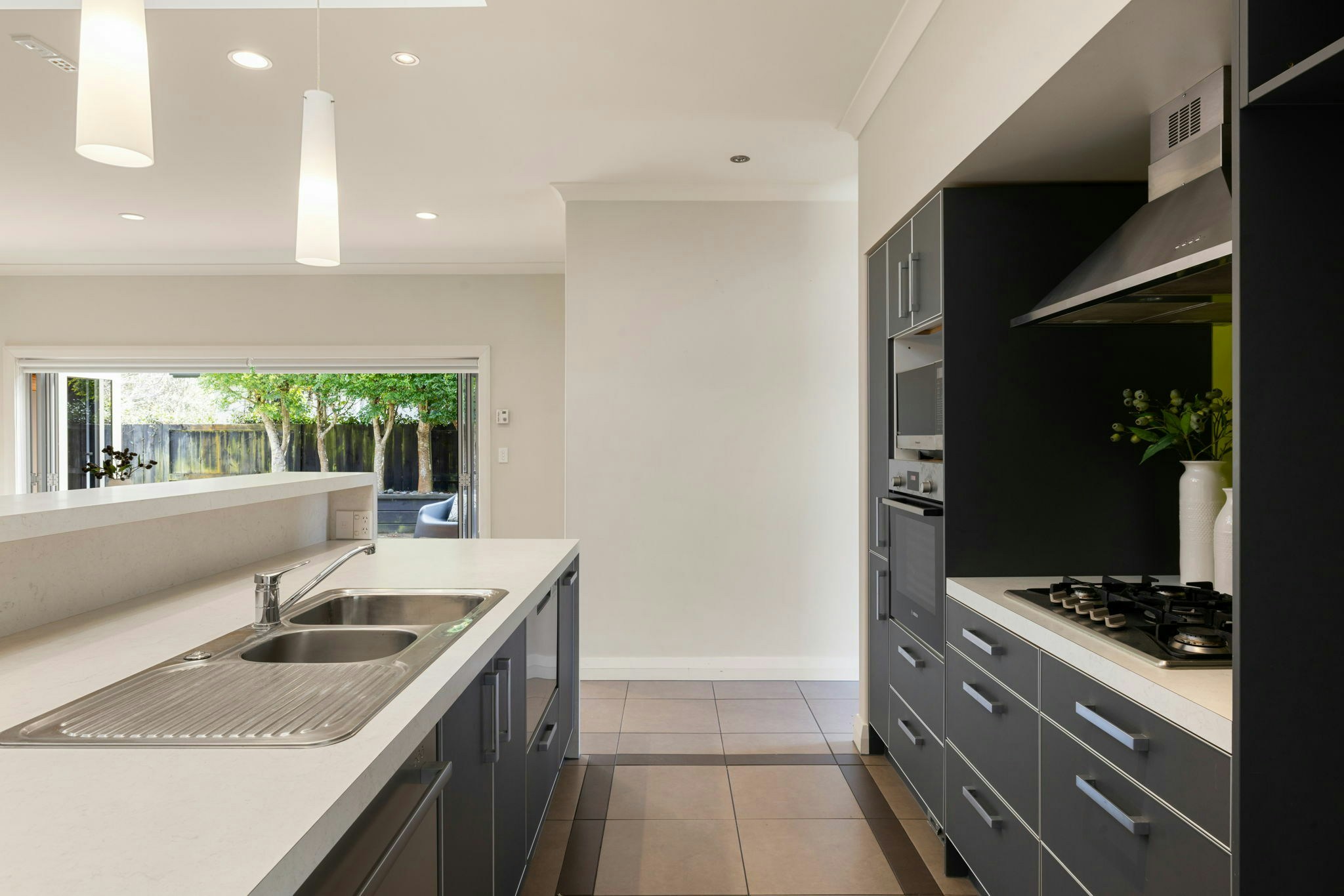 13 web or mls in House SR5 0853