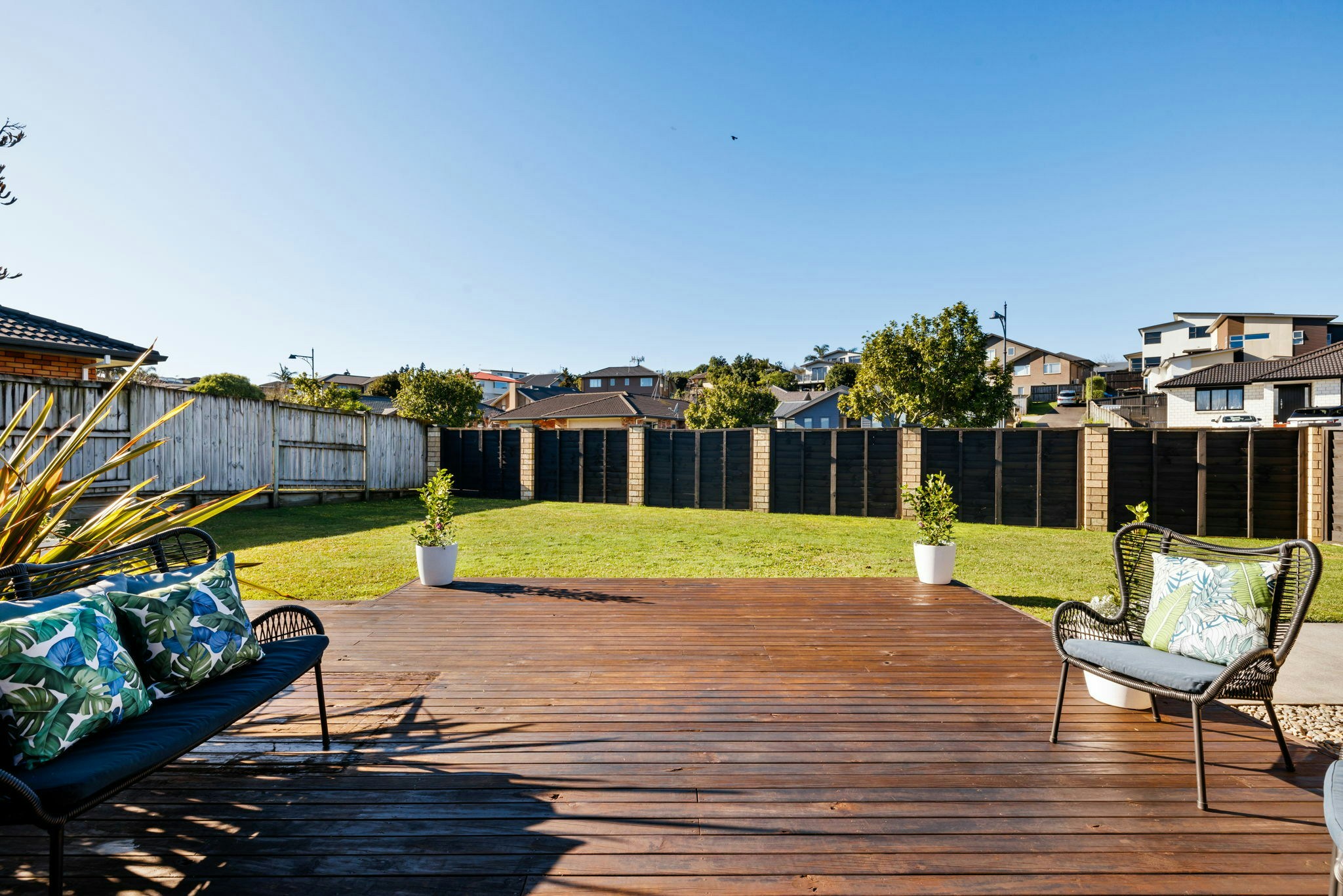 13 web or mls in House SR5 5206