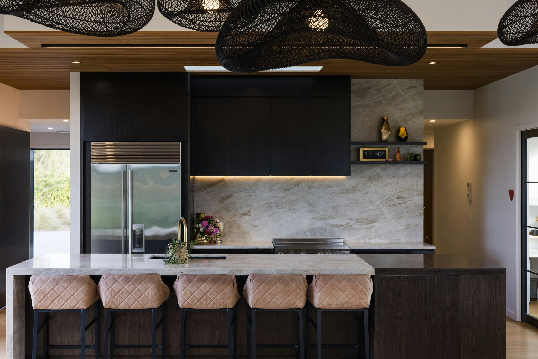 14 web or mls in House AR5 4898