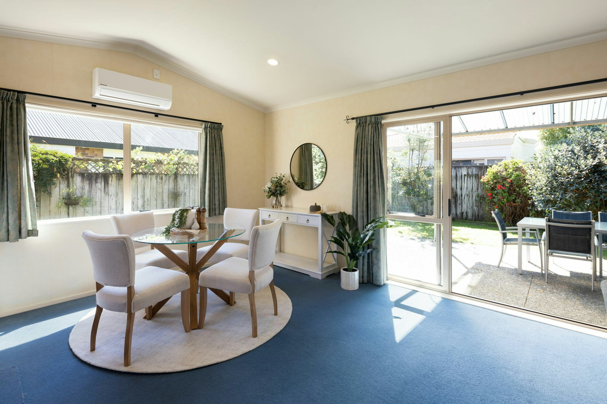 14 web or mls in House AR5 5267