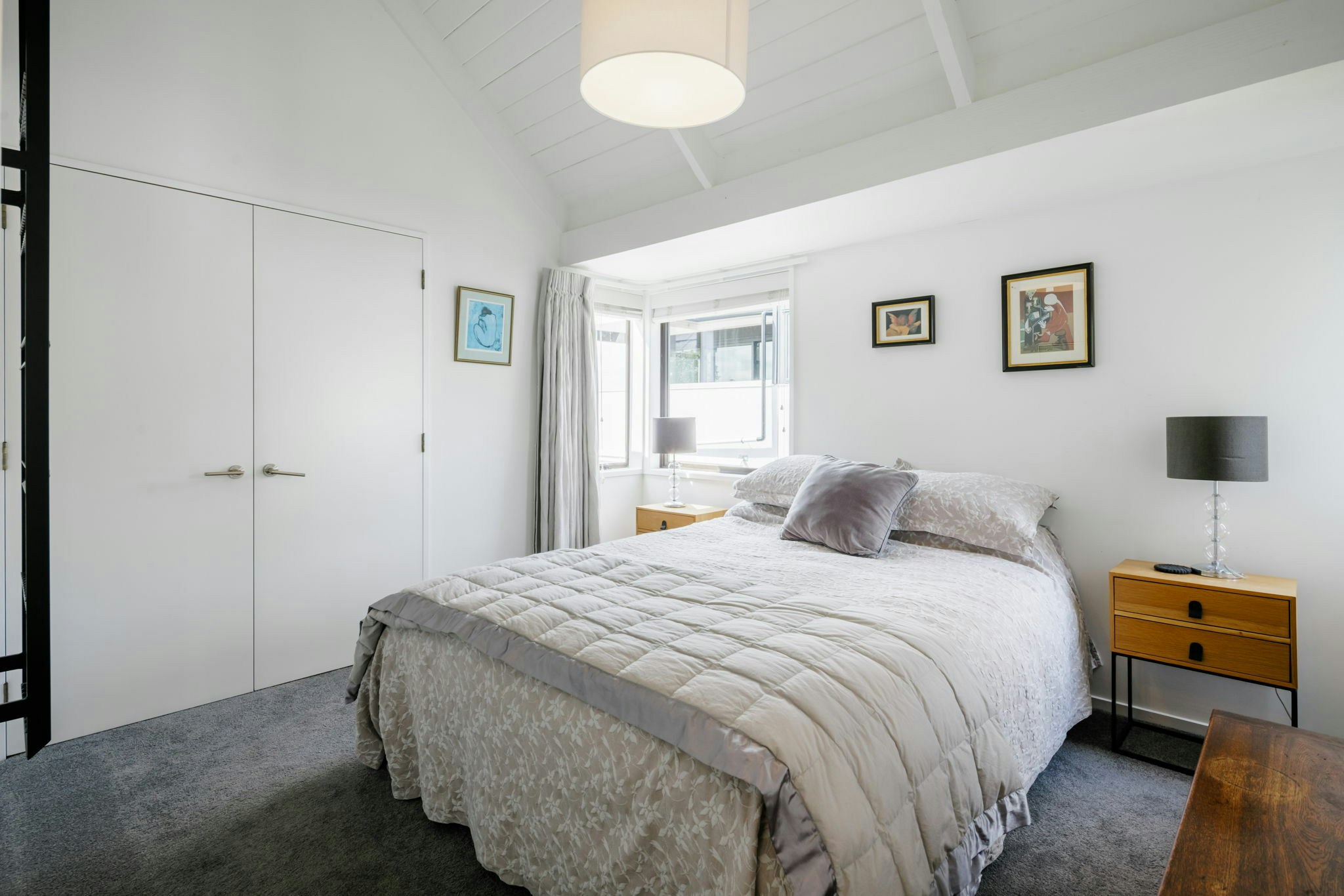 14 web or mls in House AR5 9425