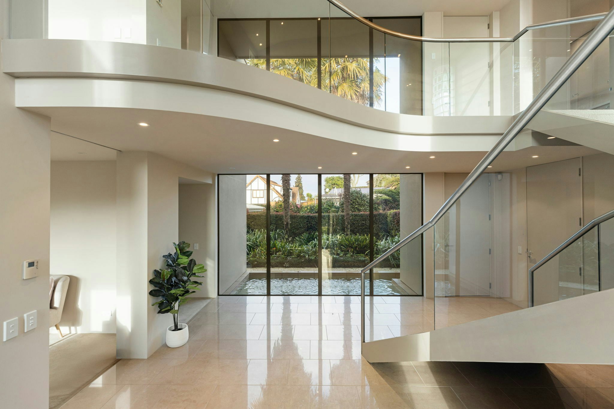 141 web or mls in House AR5 9612 2