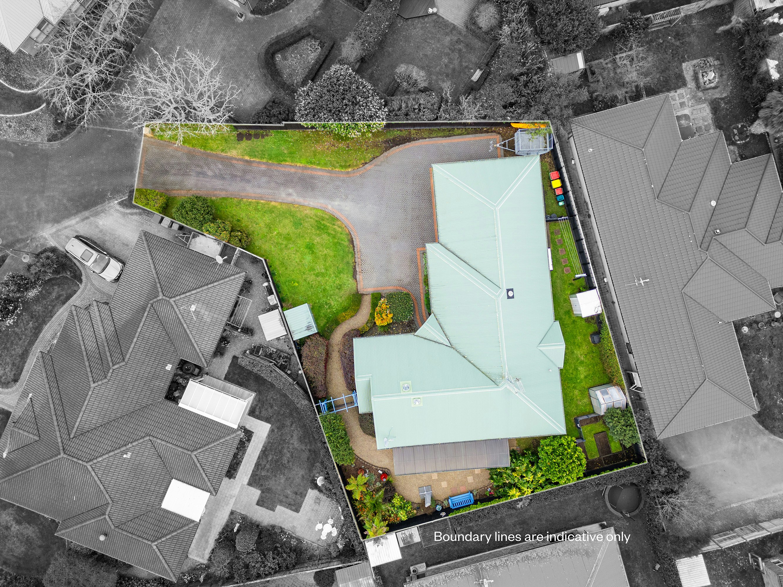 15 EDIT web or mls in House DJI 0196