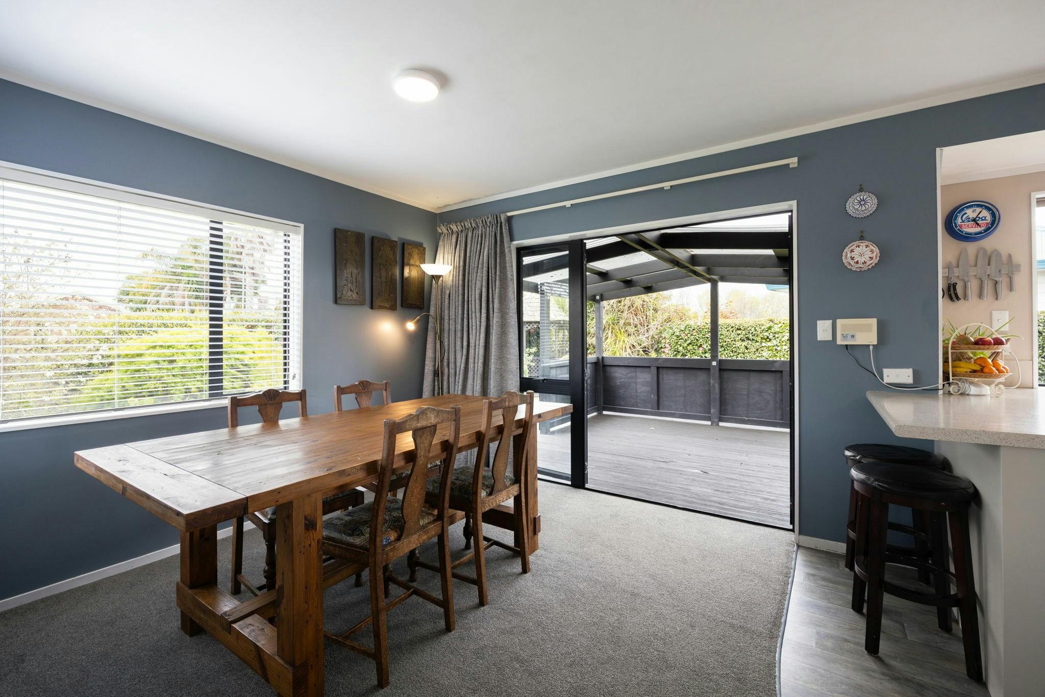 15 web or mls in House AR0 7039