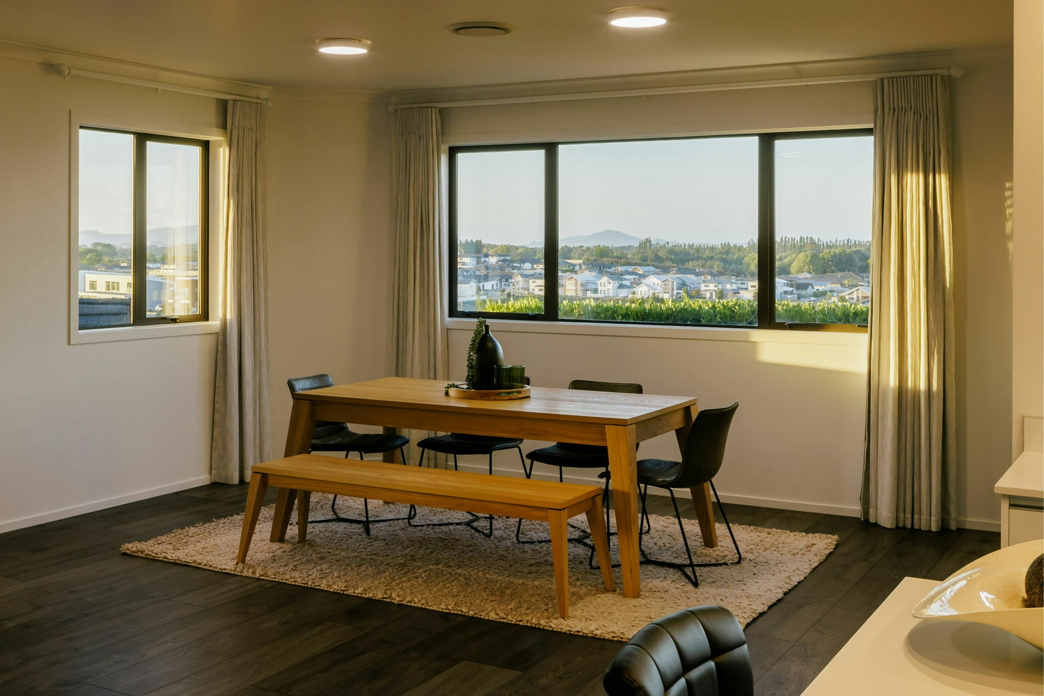 15 web or mls in House AR5 9543