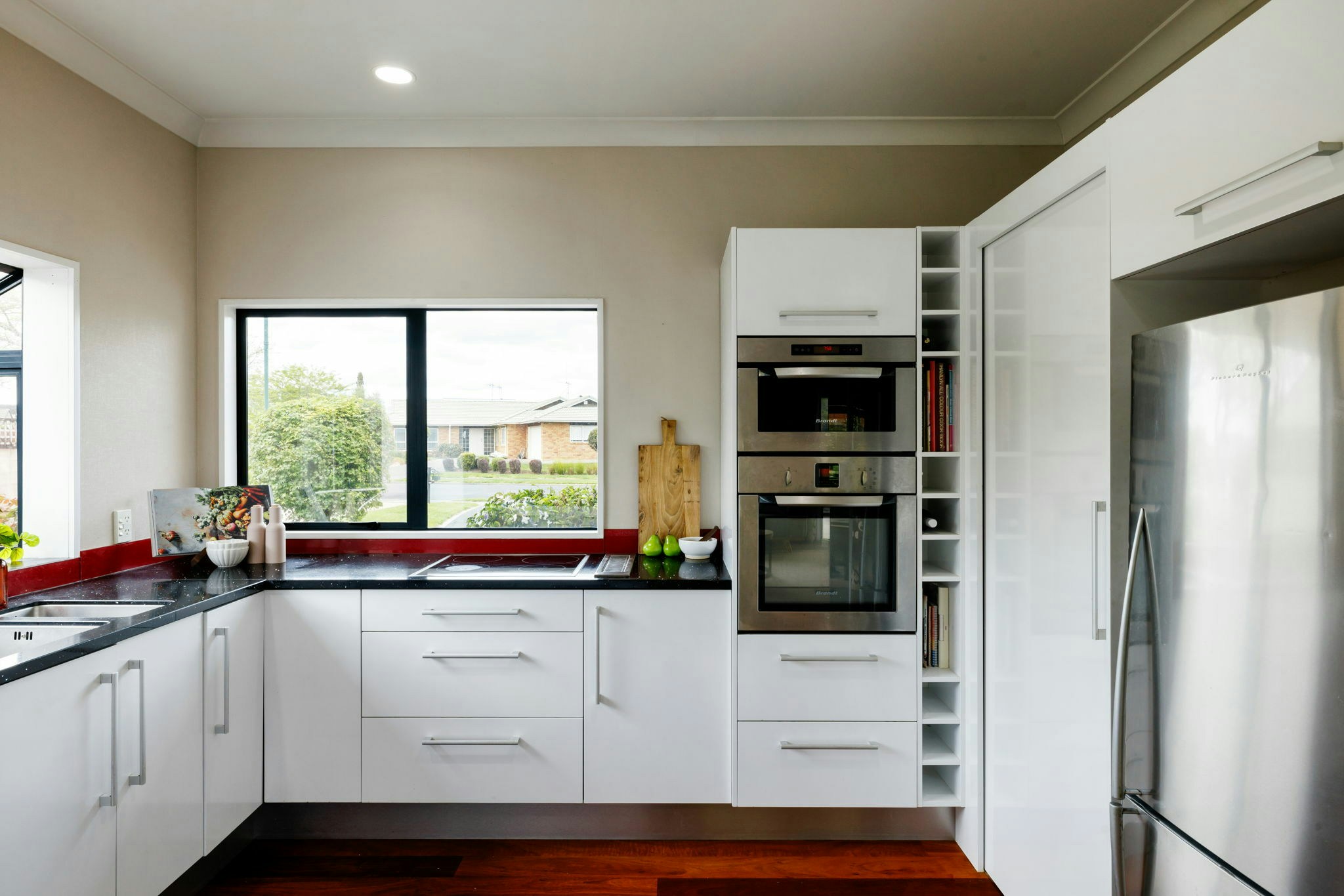 15 web or mls in House SR5 4236