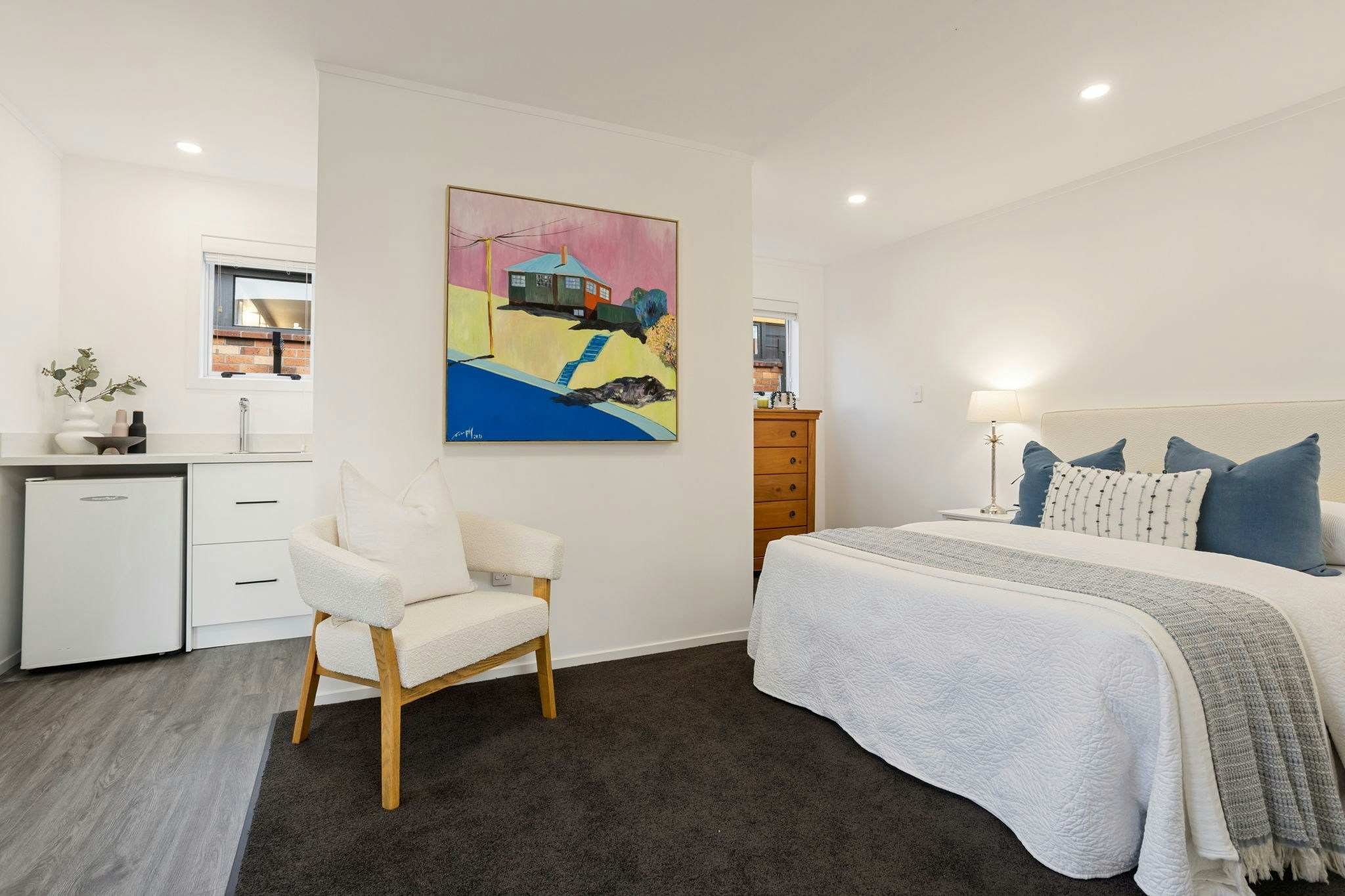 15 web or mls in House SR6 3149