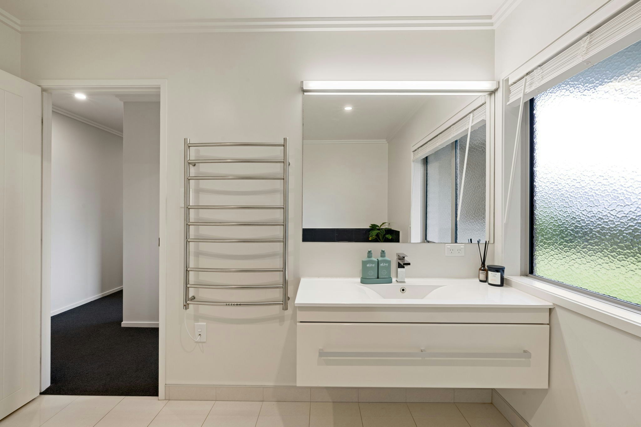 16 web or mls in House SR5 1032