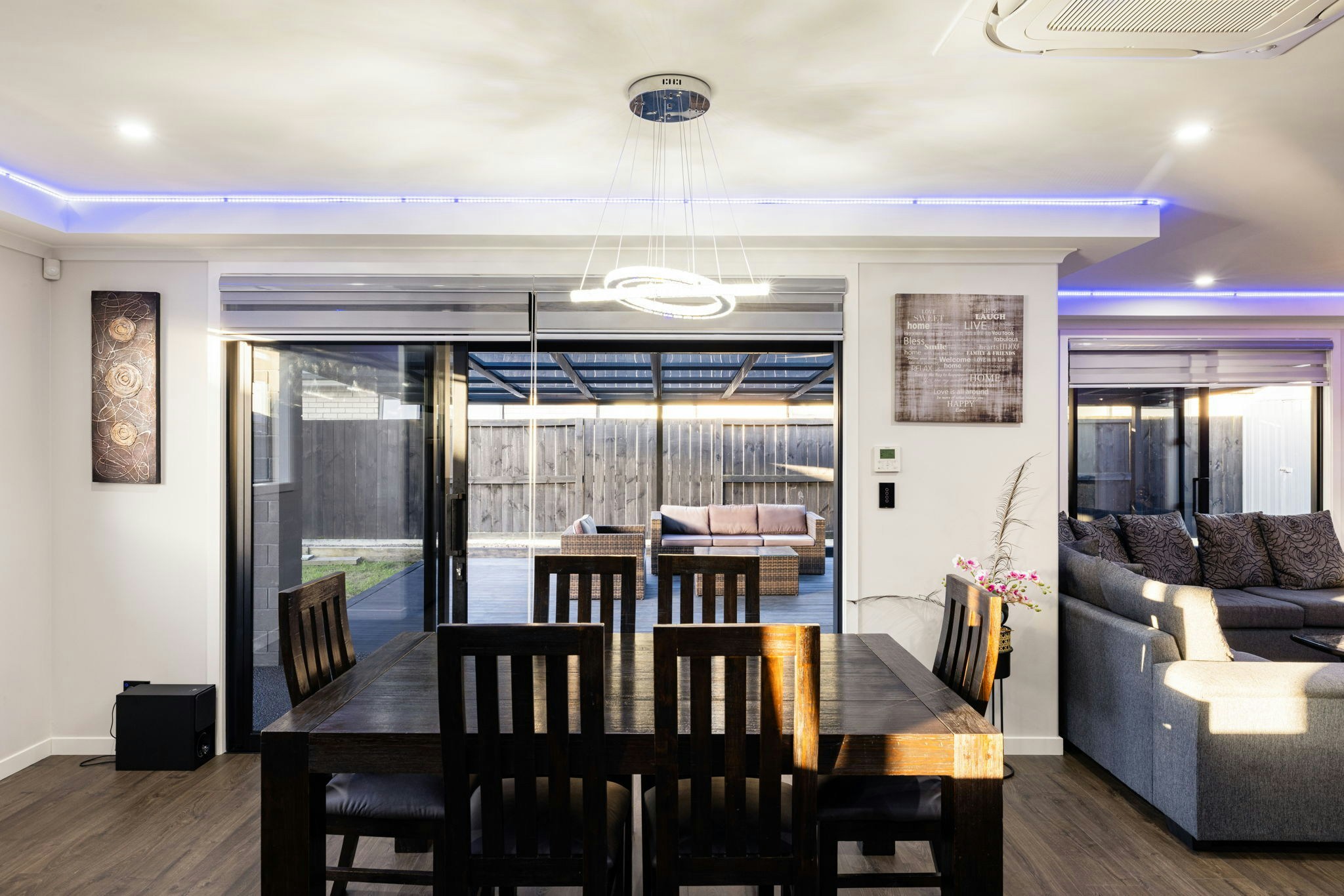 16 web or mls in House SR5 3117