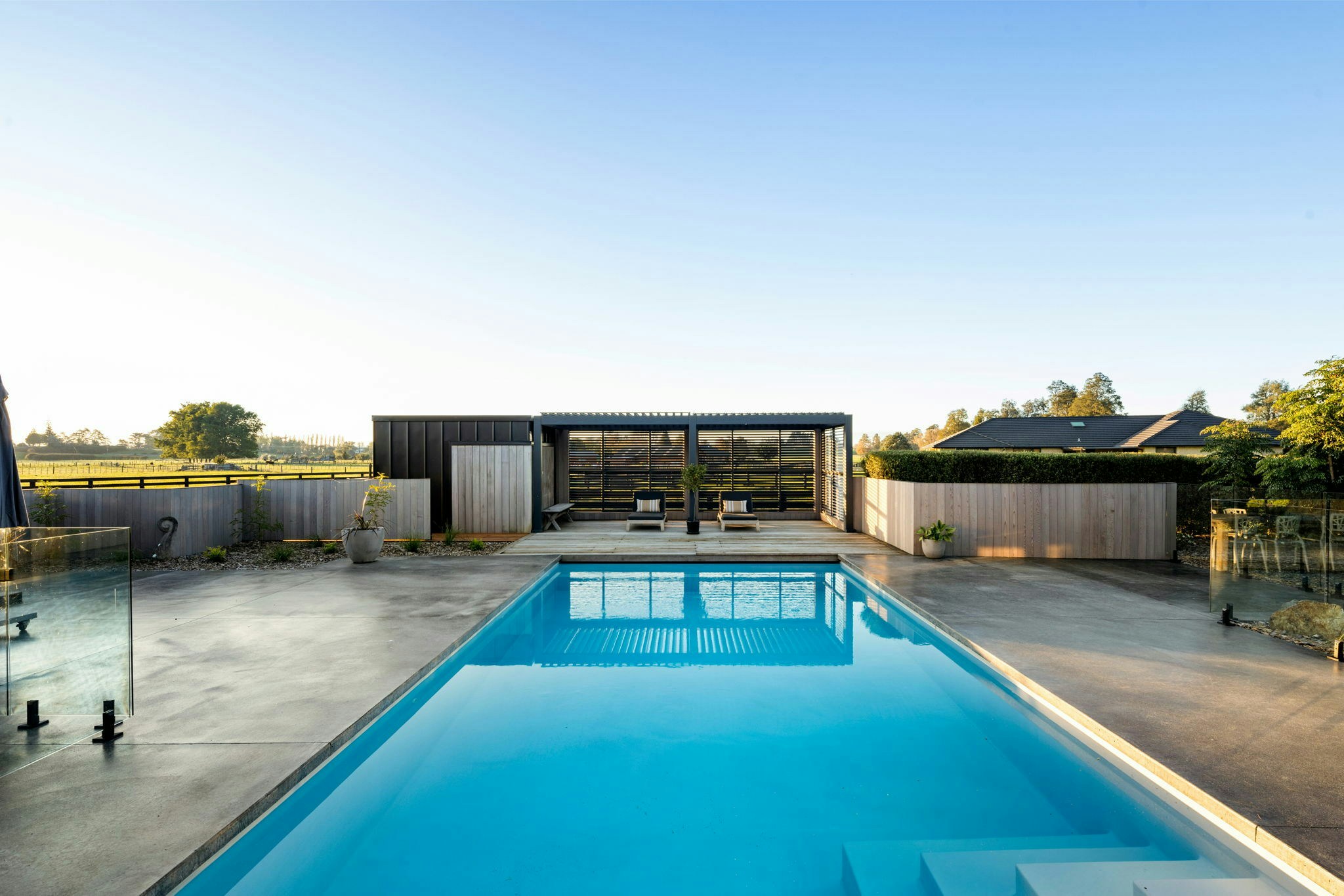 163 web or mls in House AR5 4829