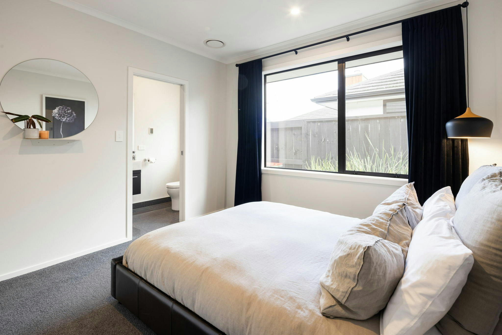 17 web or mls in House AR5 4242