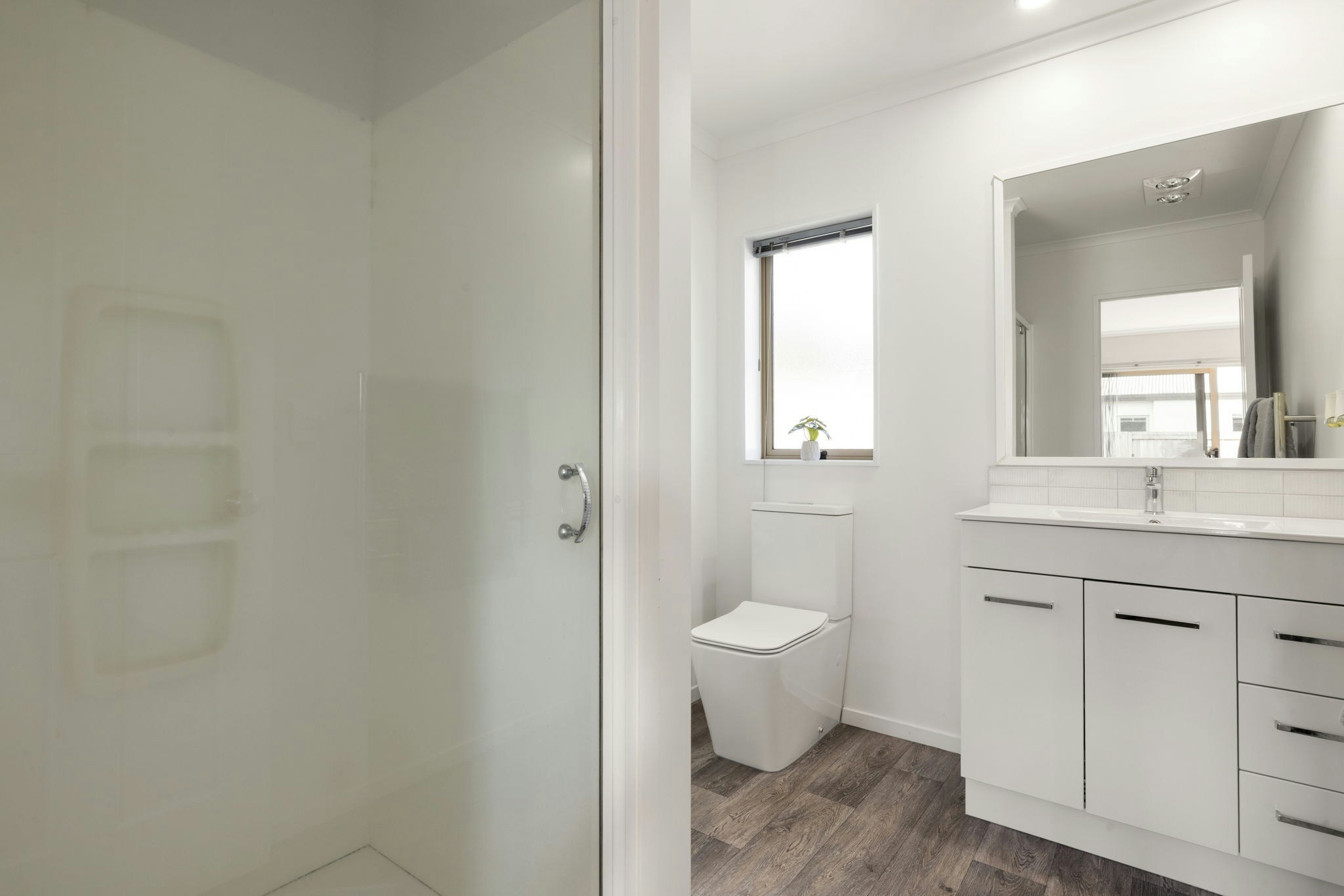 17 web or mls in House SR5 4020 2