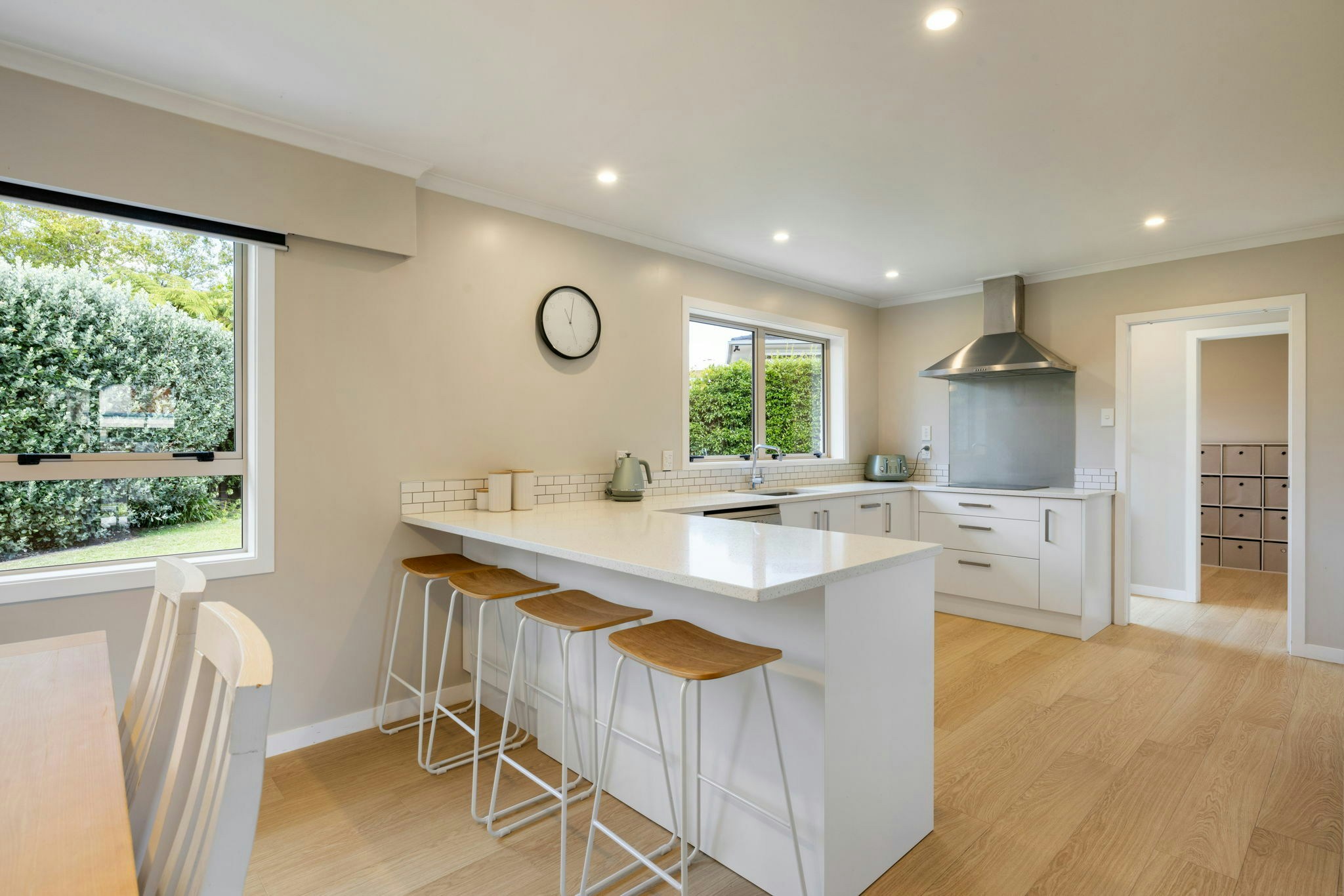 17 web or mls in House SR5 5133