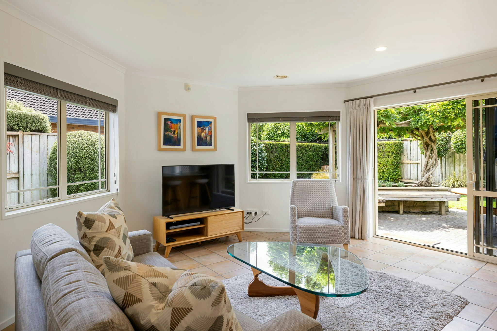 17 web or mls in House SR5 6330