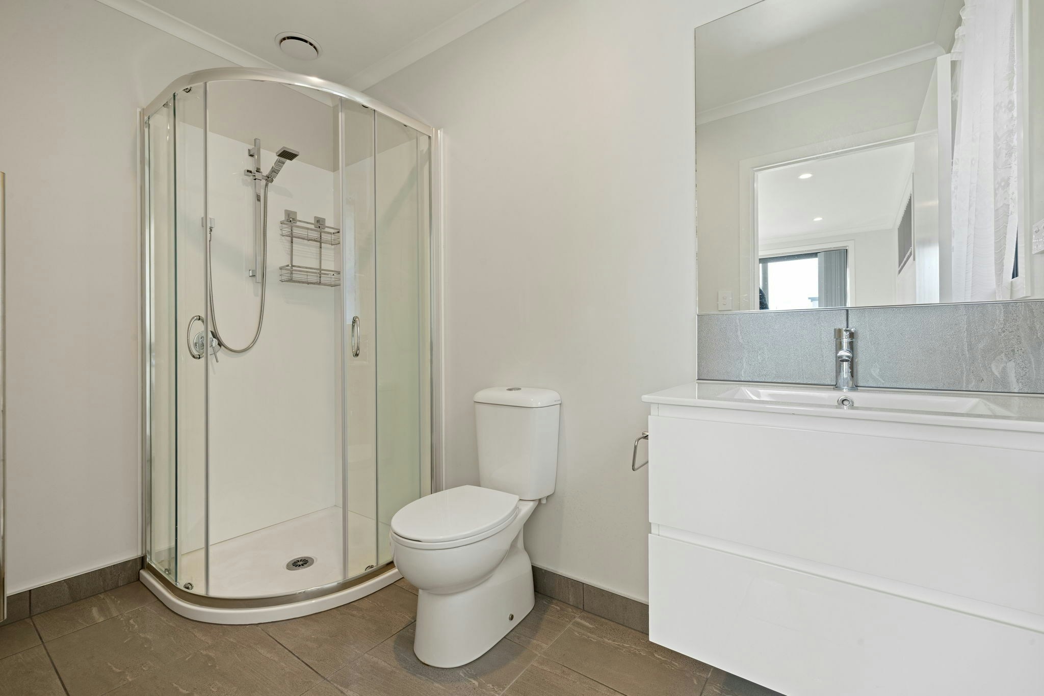 18 web or mls in House SR5 4947