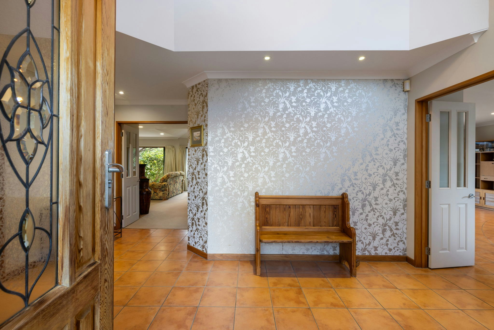 18 web or mls in House SR5 5614